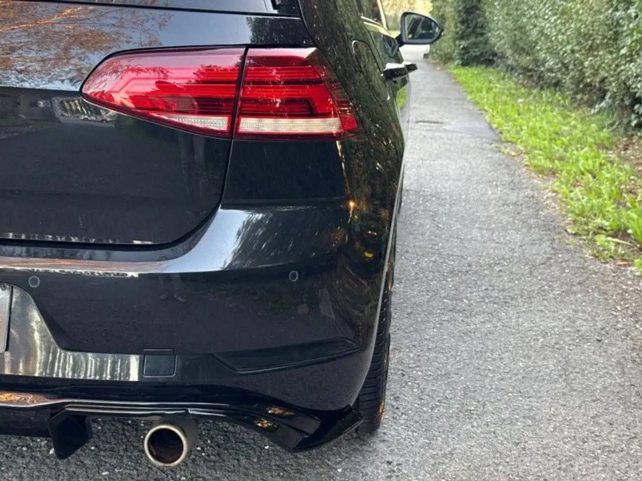 Volkswagen Golf Standard Model — photo 11