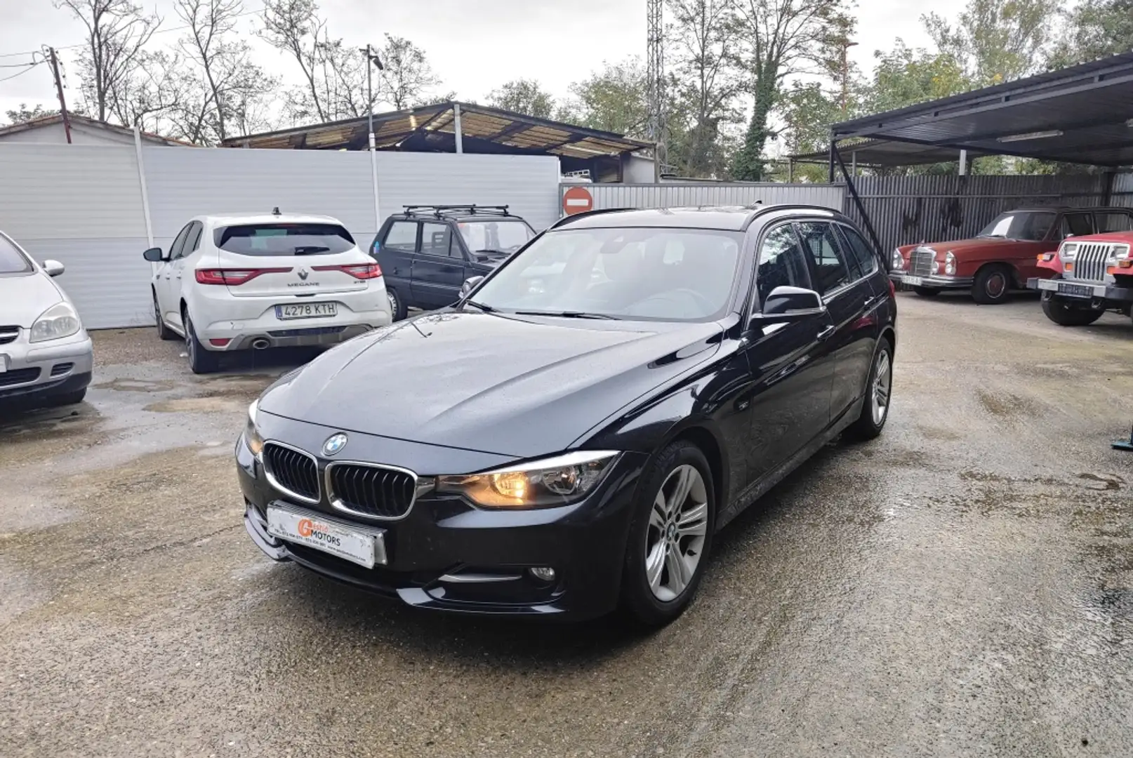 BMW 320 320d Touring Sport Negro - 1