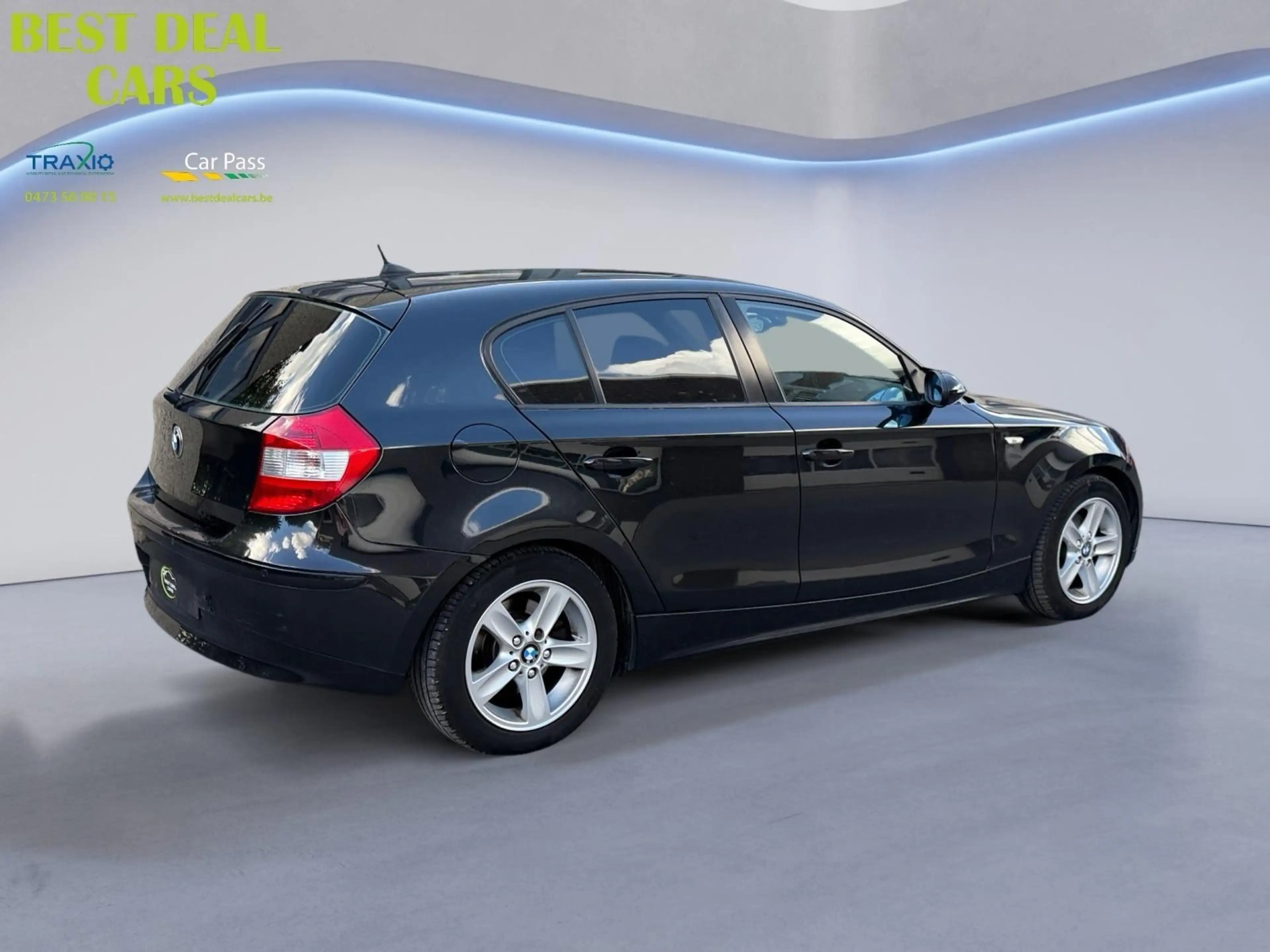BMW 120 120iA Sport — photo 5