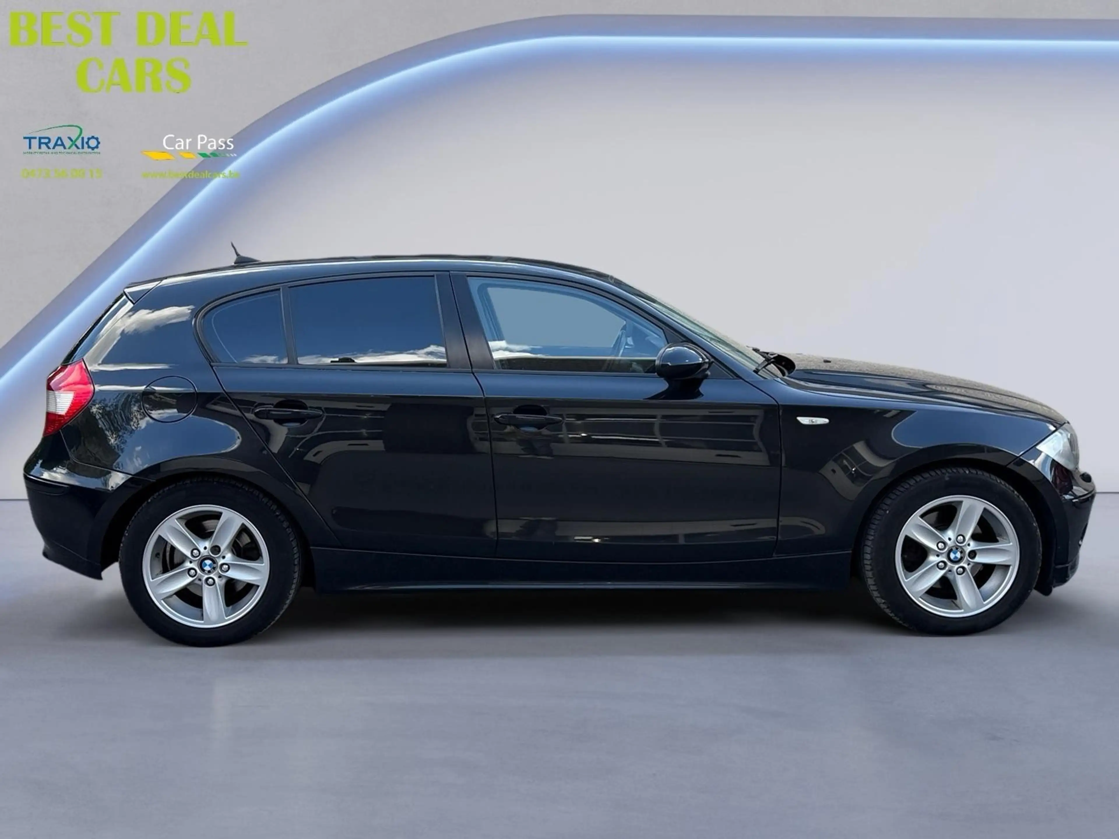 BMW 120 120iA Sport — photo 4