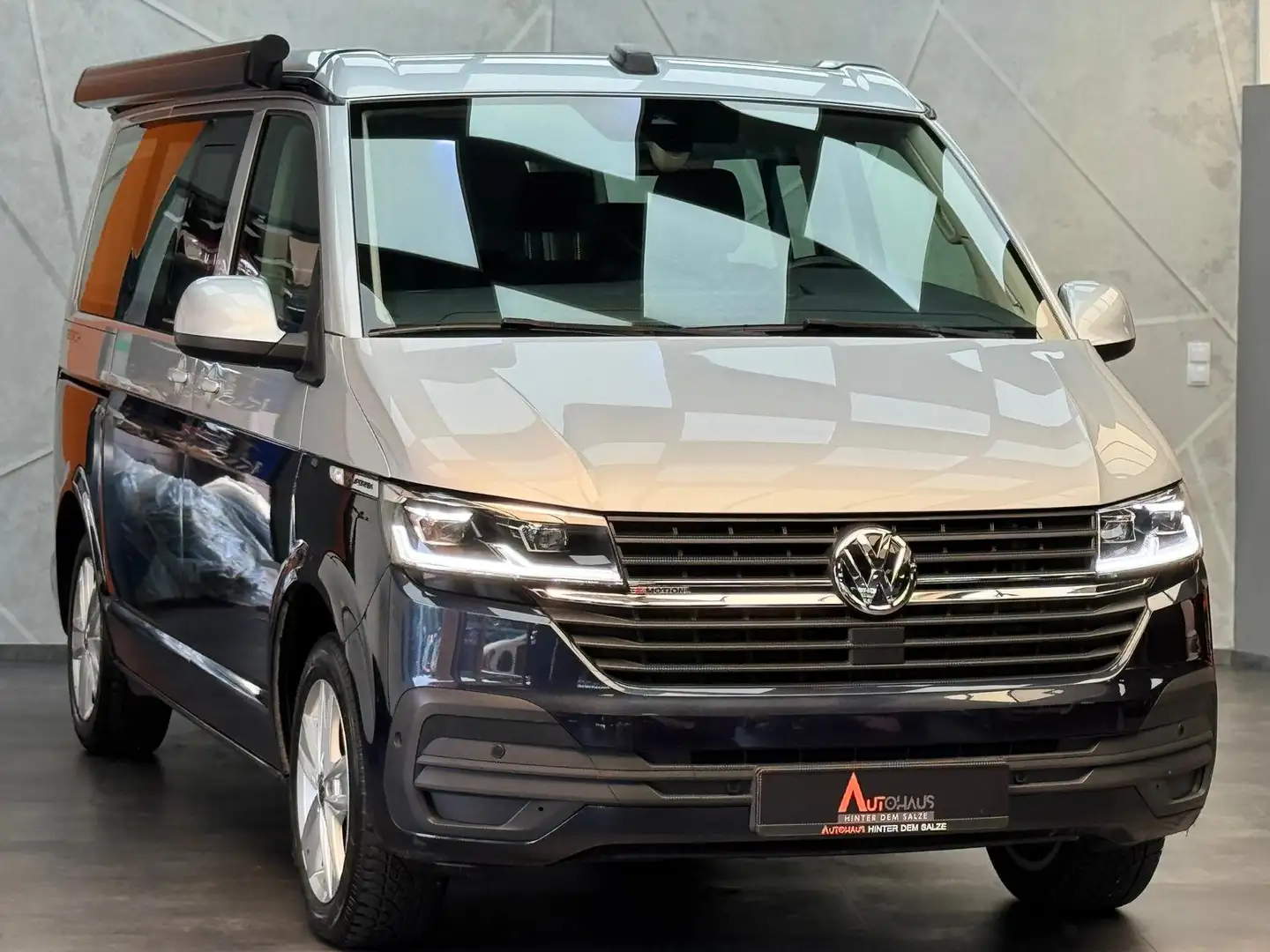 Volkswagen T6.1 California Beach Tour 4M 2.0TDI|STDHZG|AHK| Blau - 2