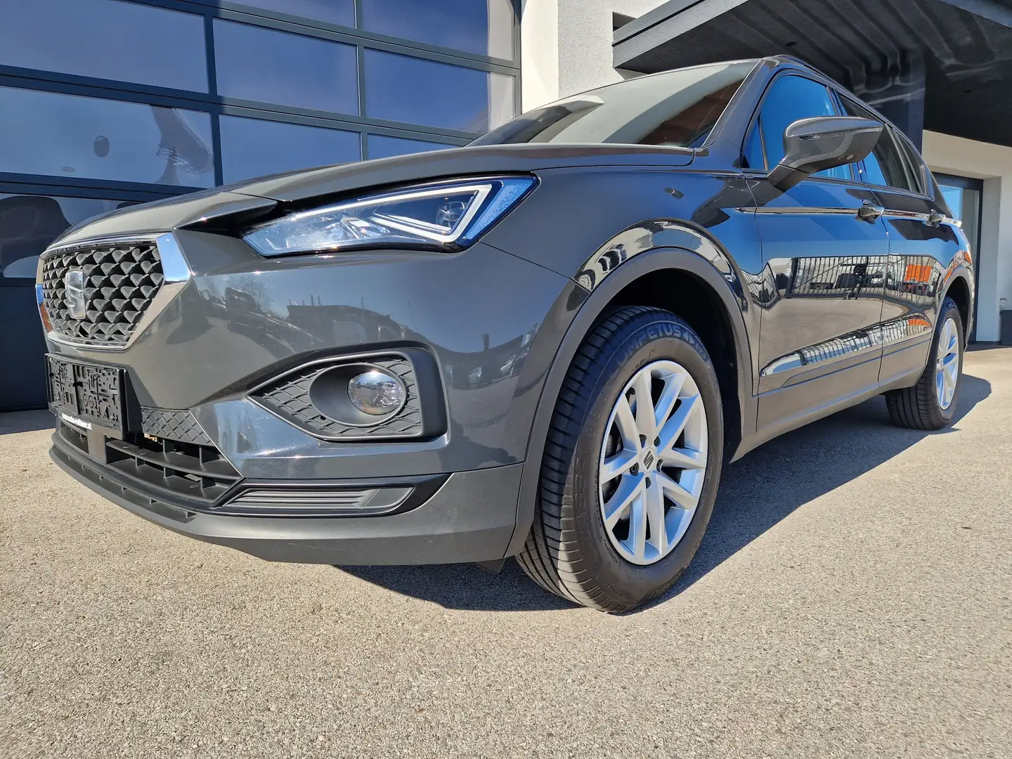 SEAT Tarraco STEYLE*SCHWENKBARE AHK*NAVI* Grau - 2
