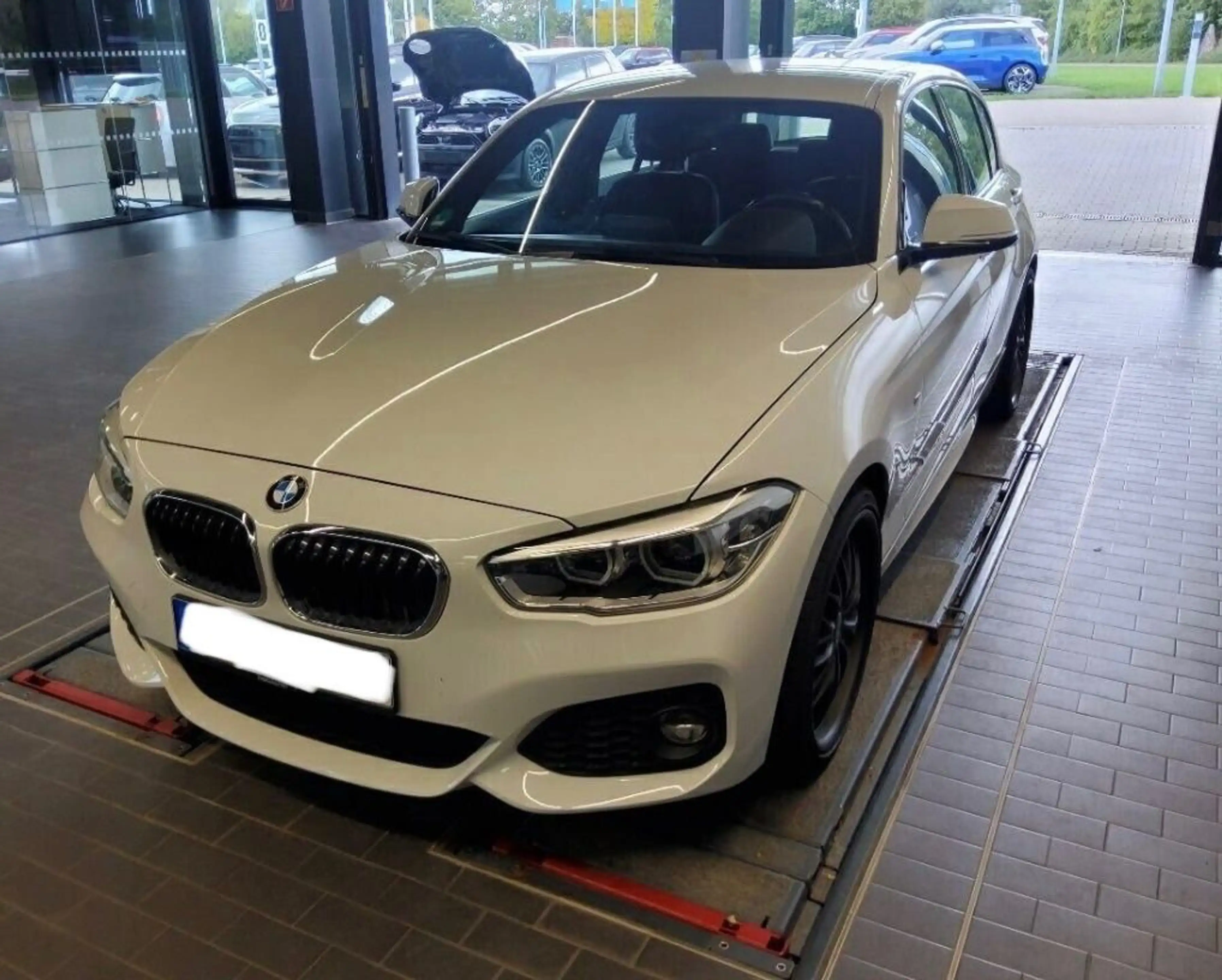 BMW 120 i M Sport*Garantie*LED*Navi*SERVICE NEU