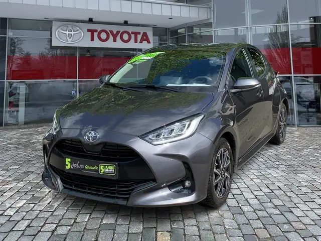 Toyota Yaris 1.5 Comfort zuverlässige Stadtflitzer