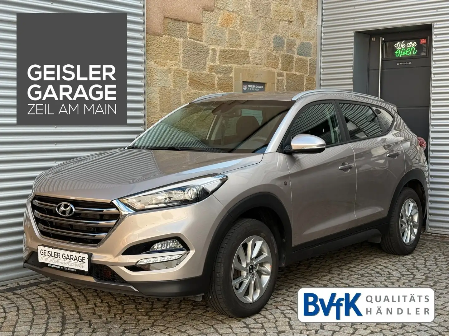 Hyundai TUCSON blue Trend 2WD Navi Cam FahrAssSys SafePa Blanco - 1