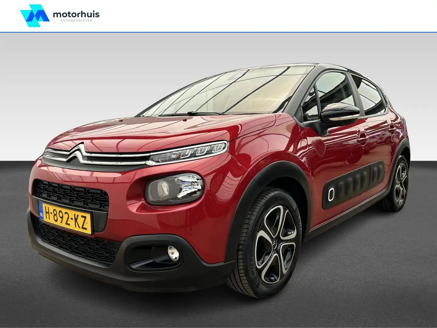 Citroen C3 1.2 82pk Feel Edition + Navi Rood - 1
