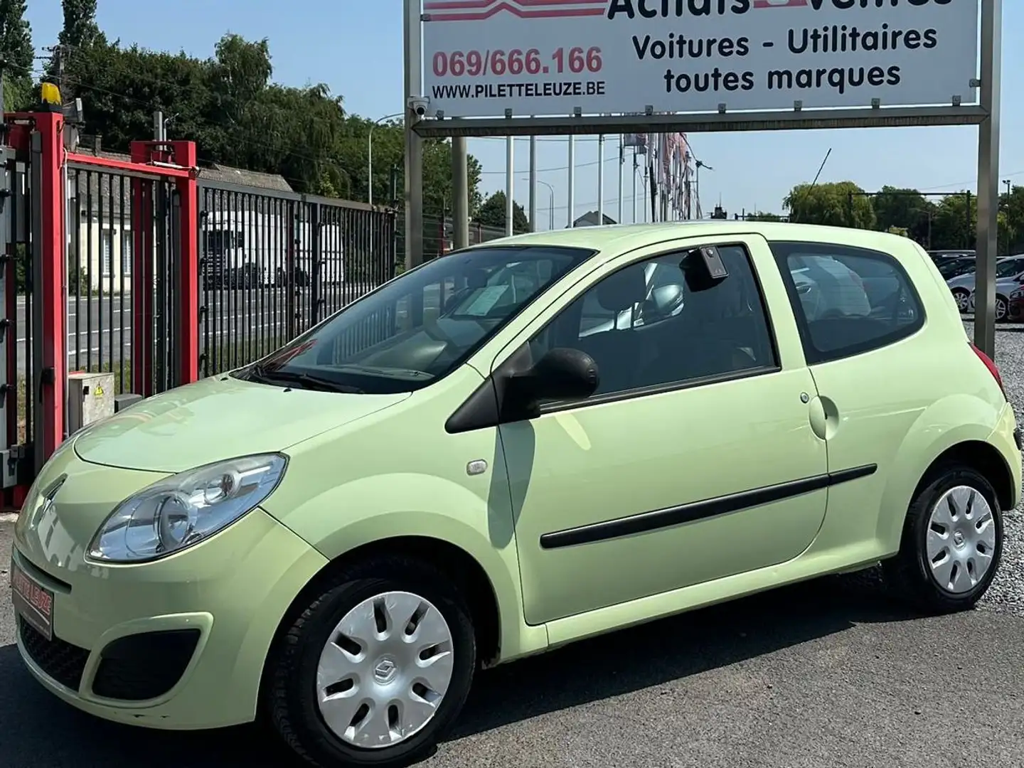 Renault Twingo 1.2i Authentique ISOFIX Vert - 2