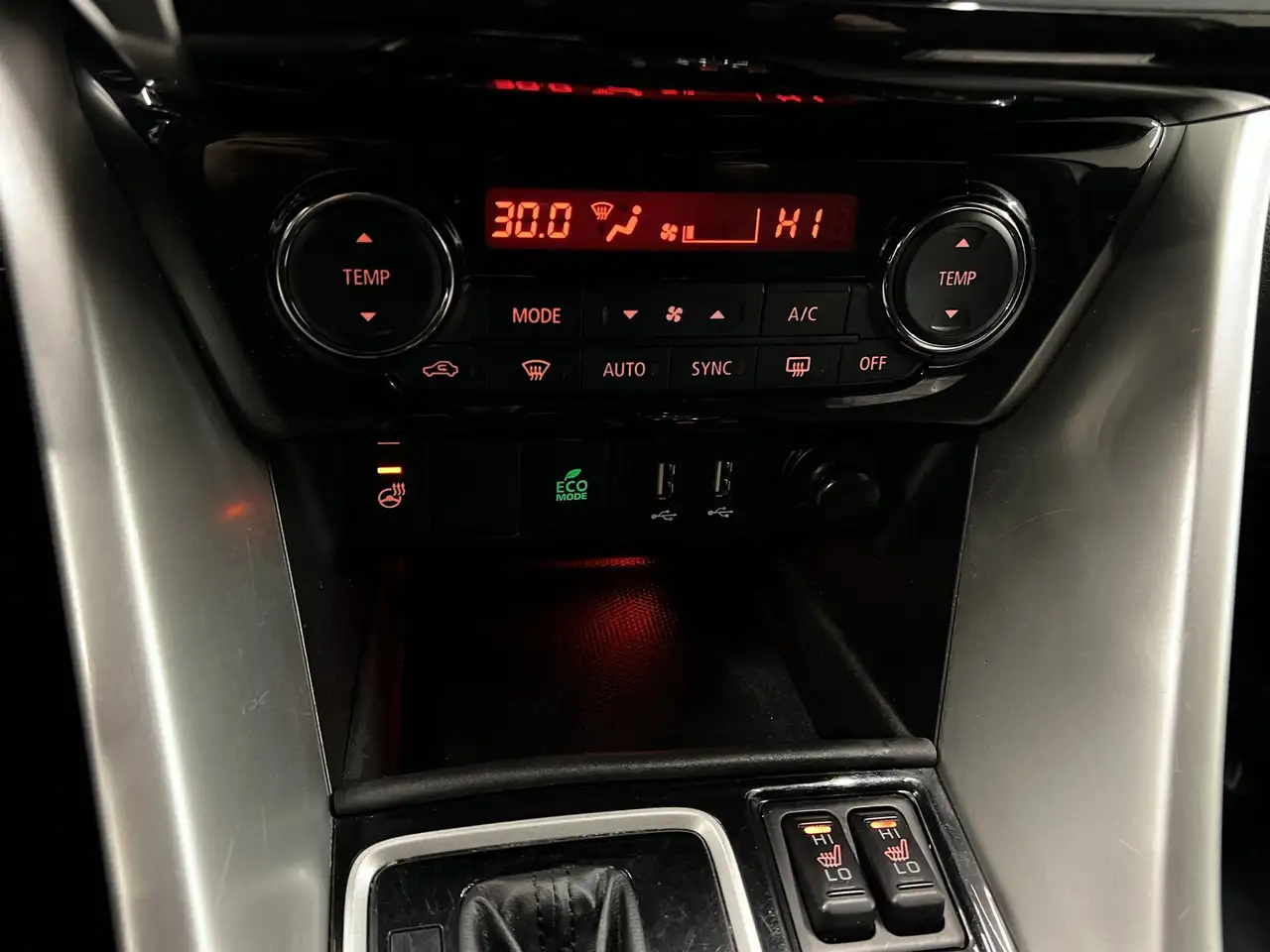 Mitsubishi Eclipse Cross fotografie Mitsubishi Eclipse Cross