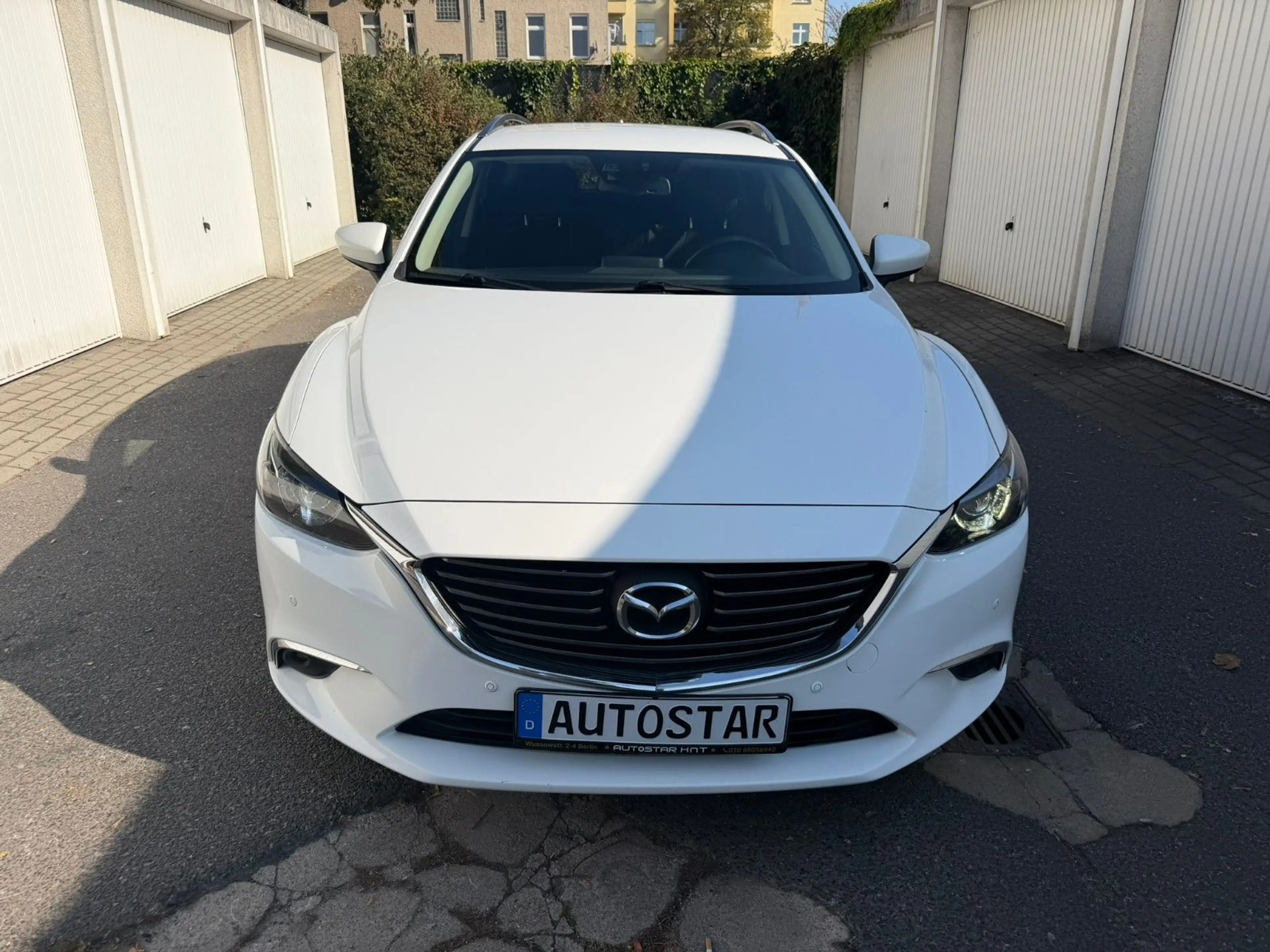 Mazda 6 2.0 SKYACTIV-G 145*R-Cam*Xenon* — photo 3