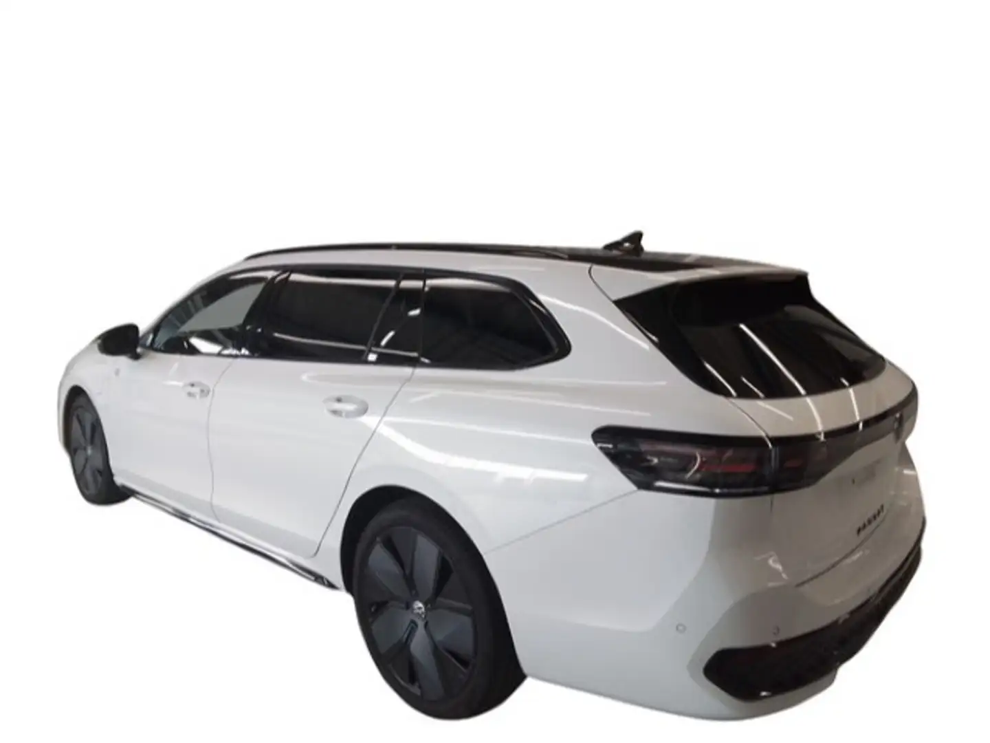 Volkswagen Passat Variant 1.5 TSI eHybrid R-Line Pano AHK Weiß - 2