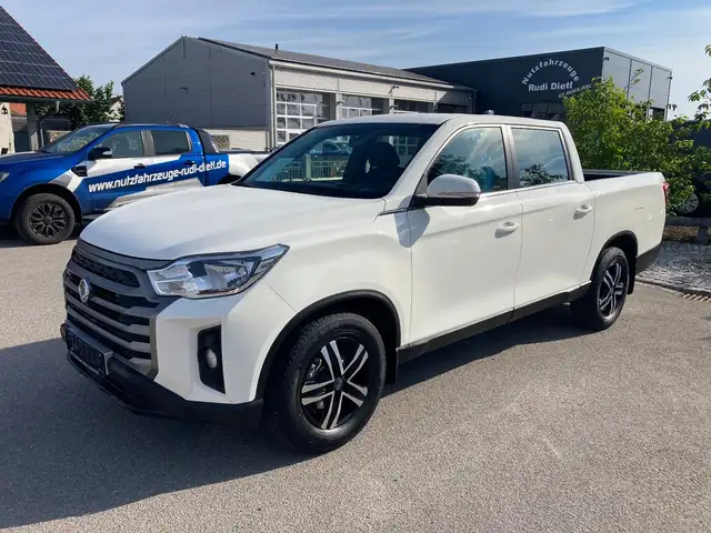 SsangYong Musso Musso Grand Crystal 2.2 Xdi 4WD*Kamera*AHK