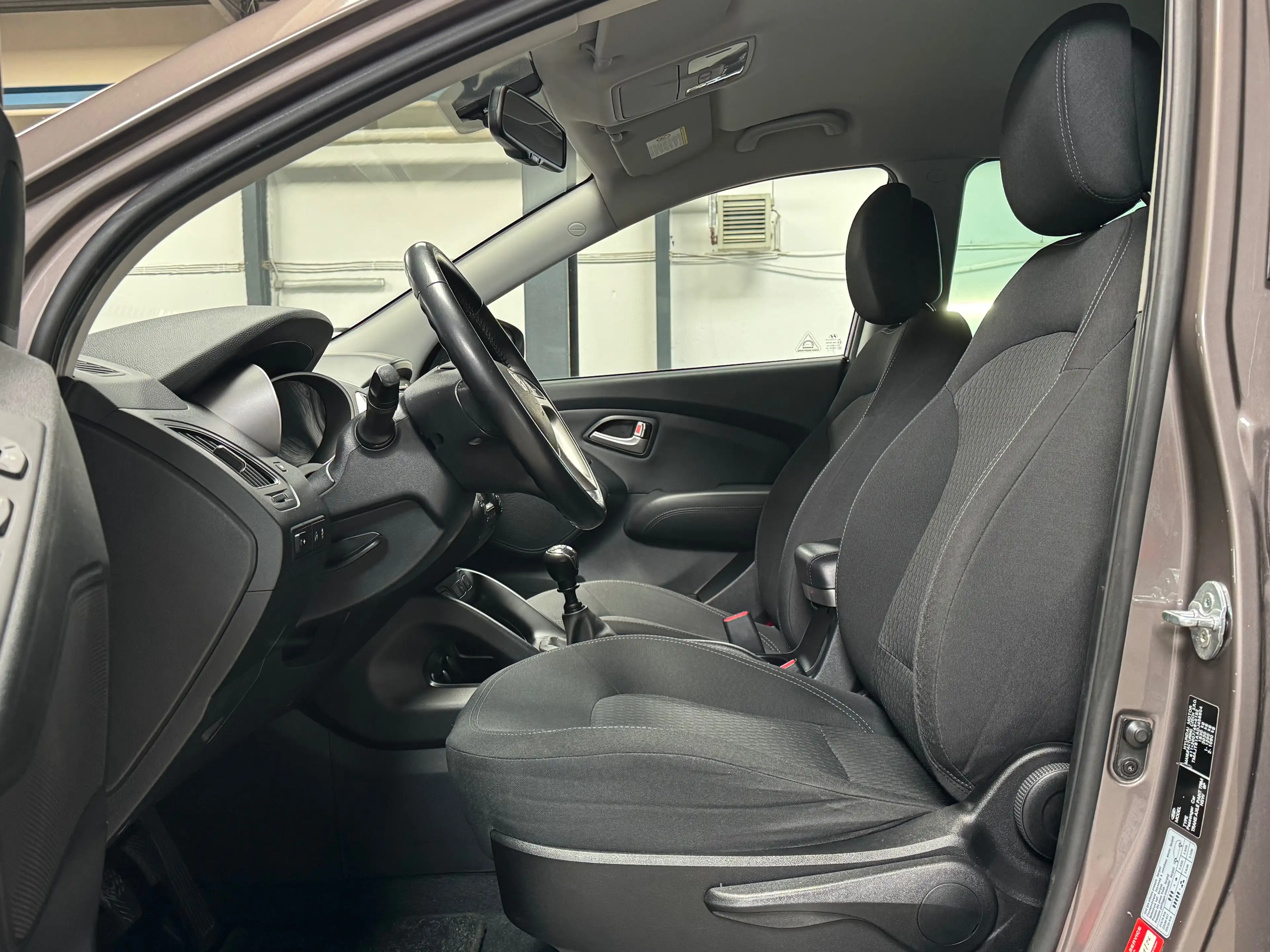 Hyundai iX35 5 Star Edition 2WD AHK Klima Tempomat PDC Scheckcheft — photo 9
