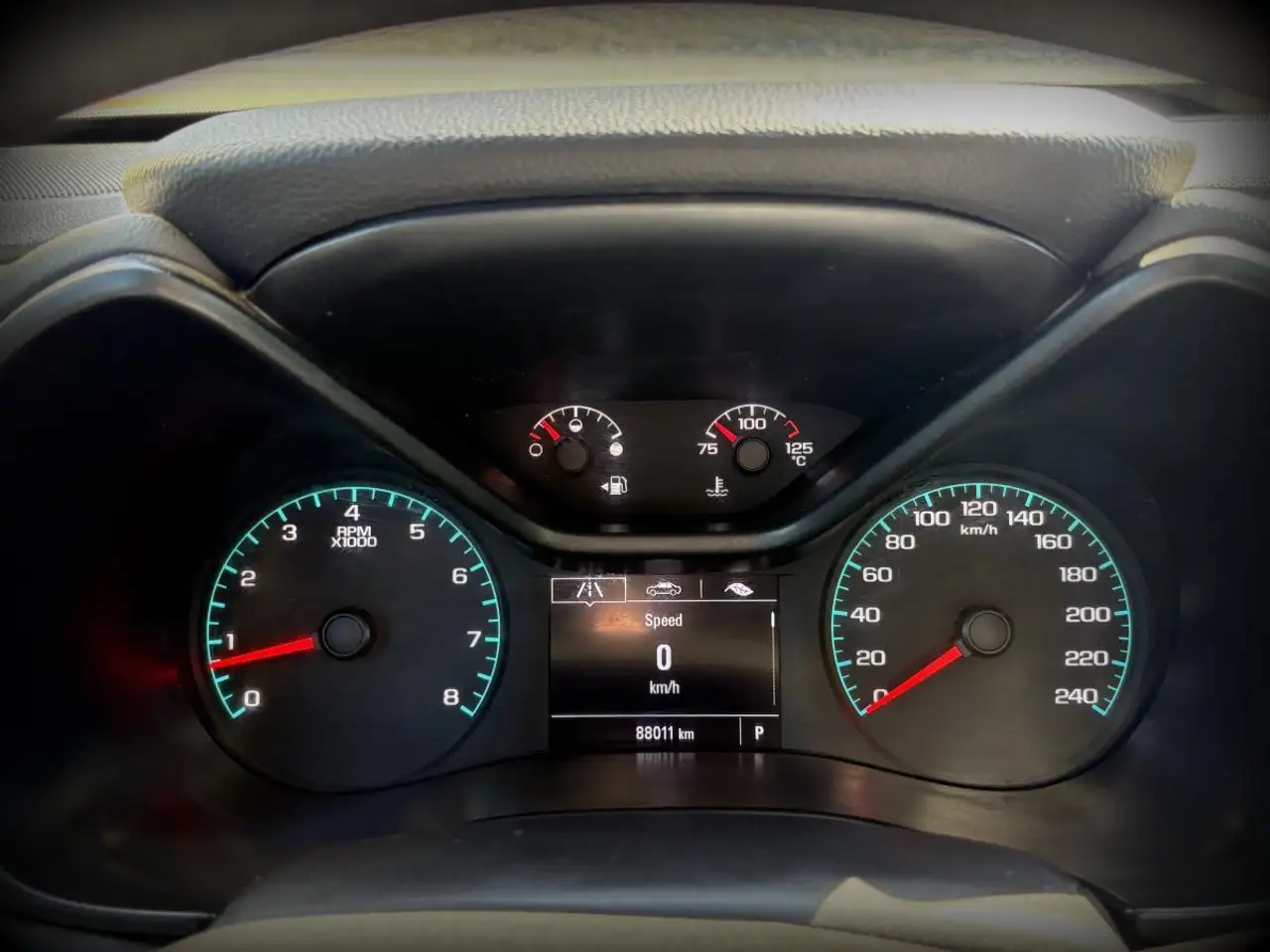 Chevrolet Colorado снимка Chevrolet Colorado