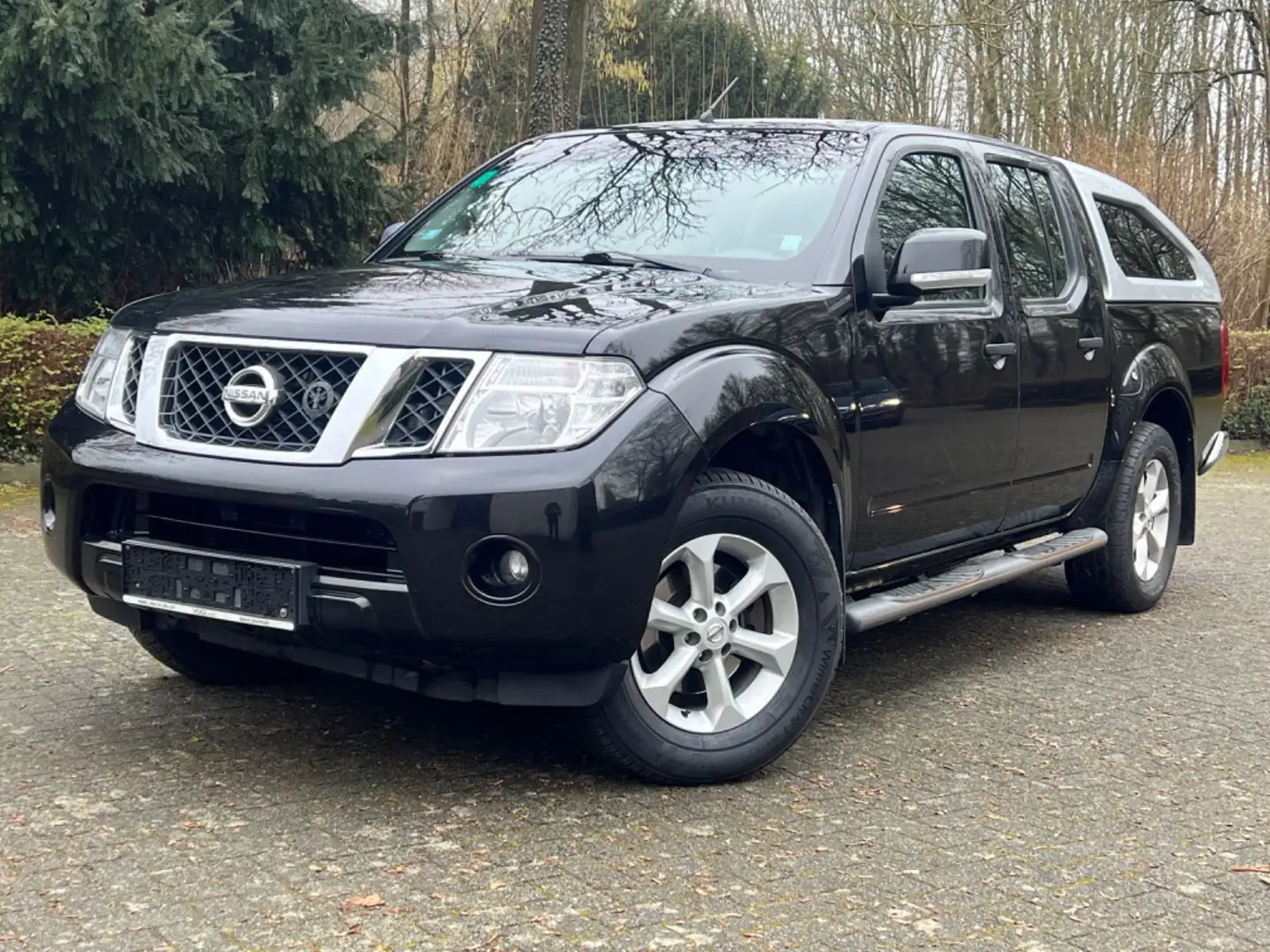 Nissan Navara Pickup Double Cab BUSINESS|4X4|AUT|1.HAND Black - 2