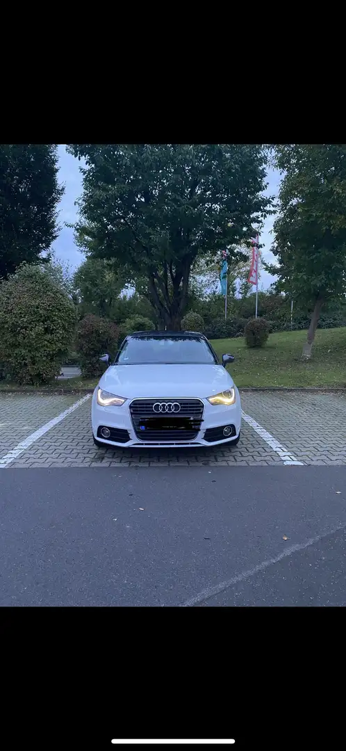 Audi A1 Sportback Ambition Weiß - 1