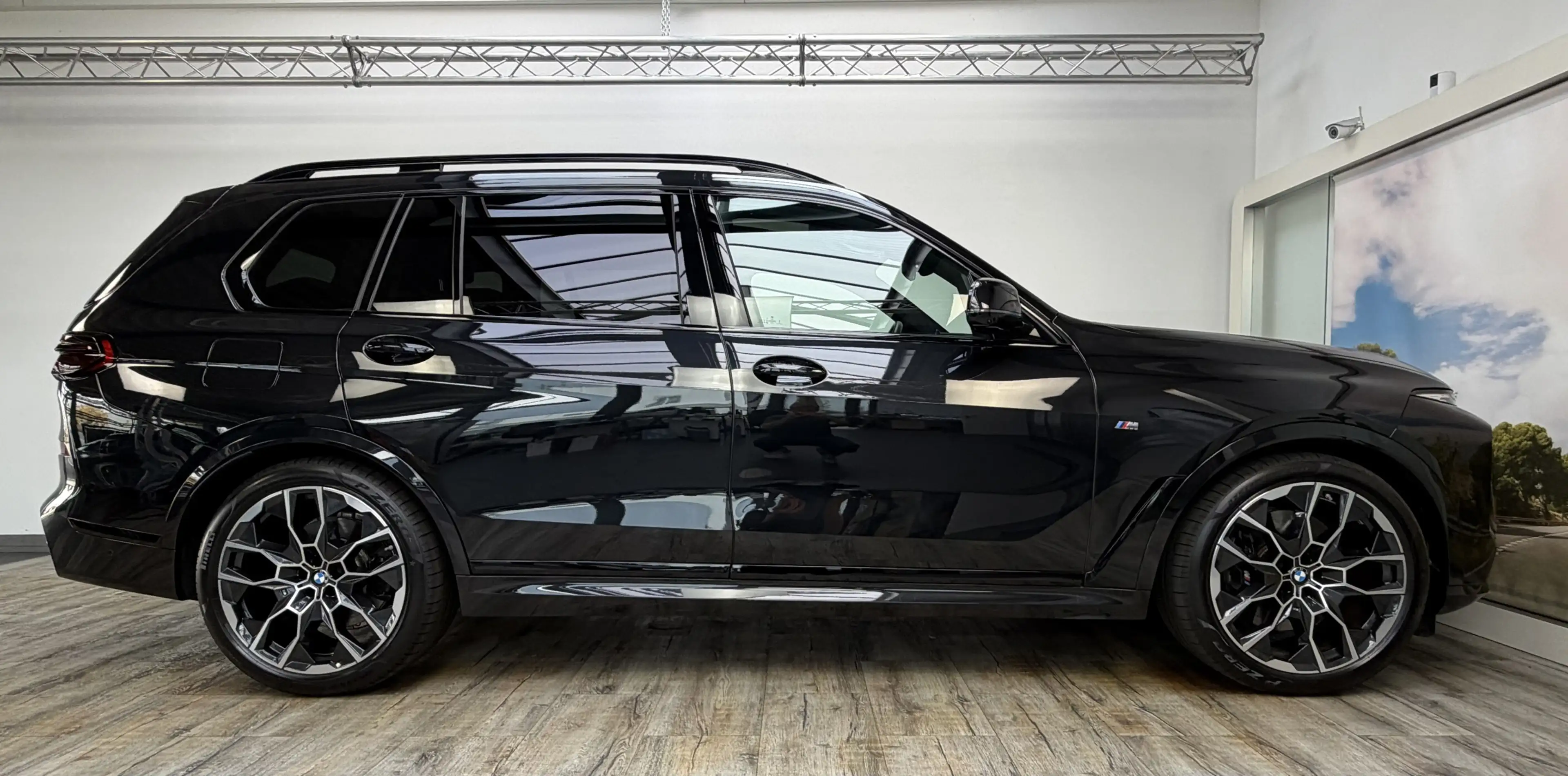 BMW X7 xDrive40i M Sport Pro Sitzlüftung 360° ACC — photo 4