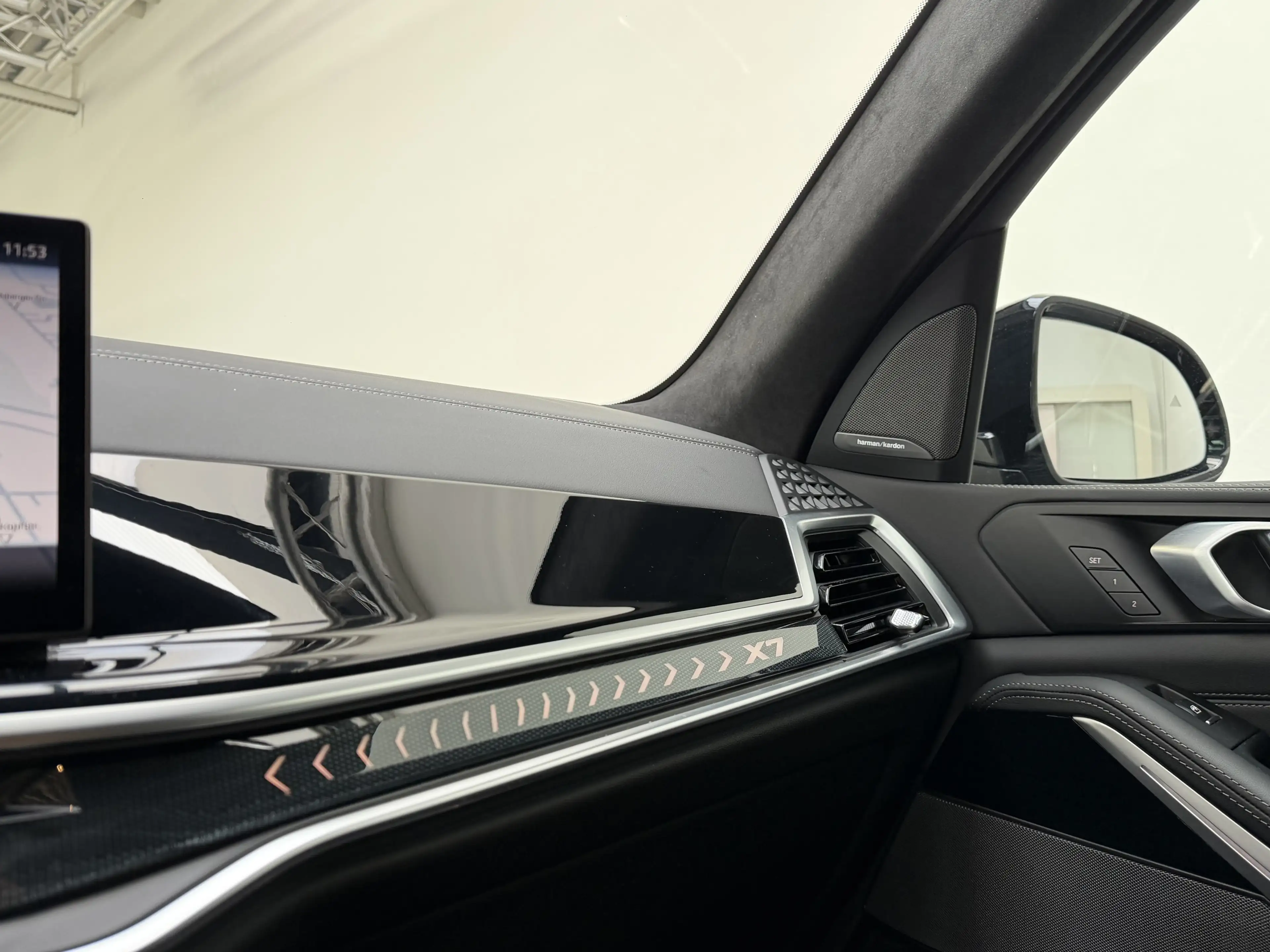BMW X7 xDrive40i M Sport Pro Sitzlüftung 360° ACC — photo 10