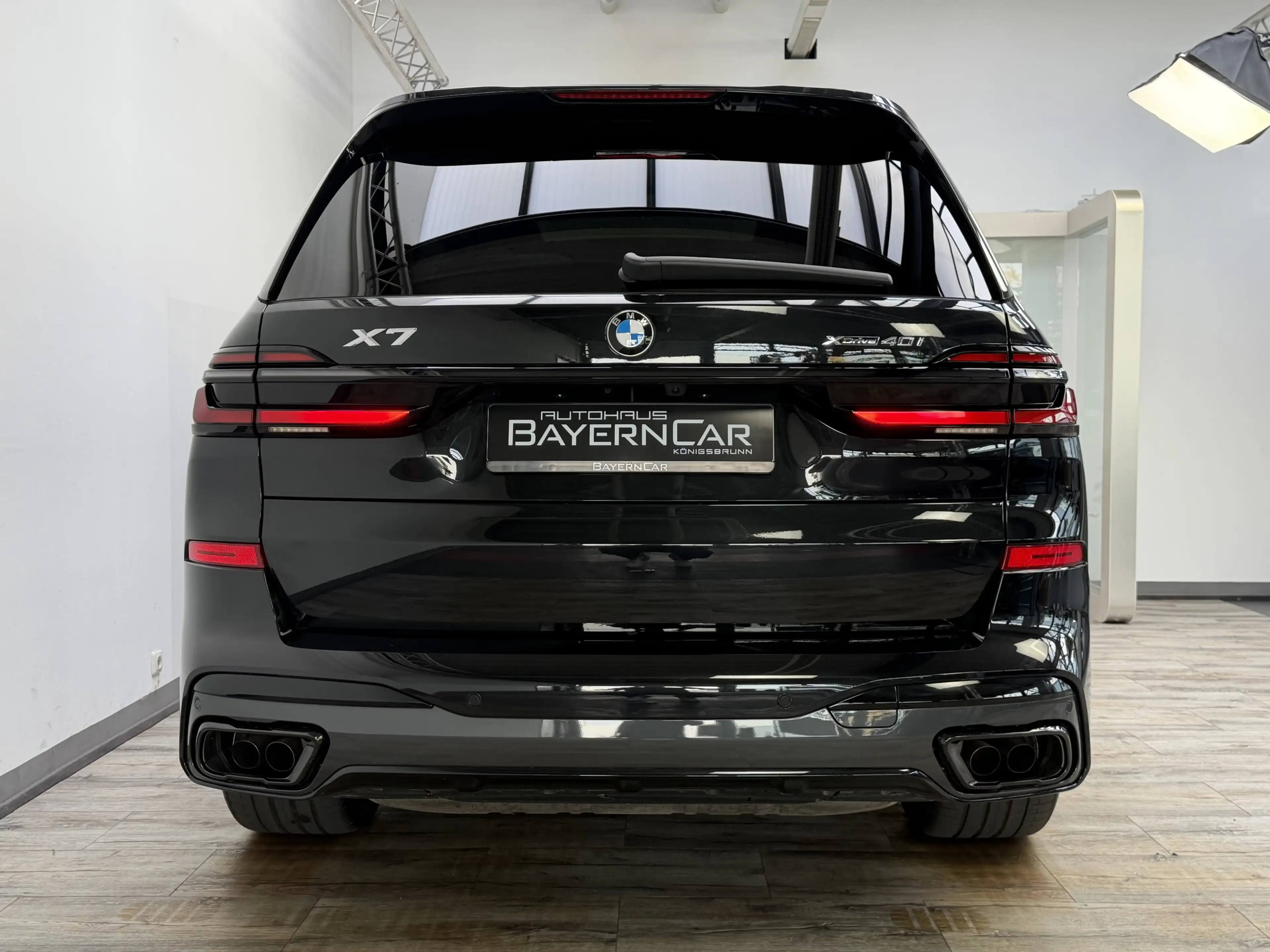 BMW X7 xDrive40i M Sport Pro Sitzlüftung 360° ACC — photo 5