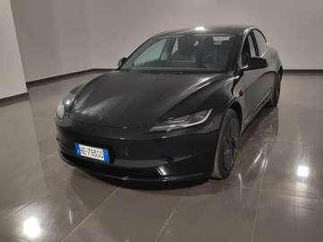 Model 3 Standard RWD
