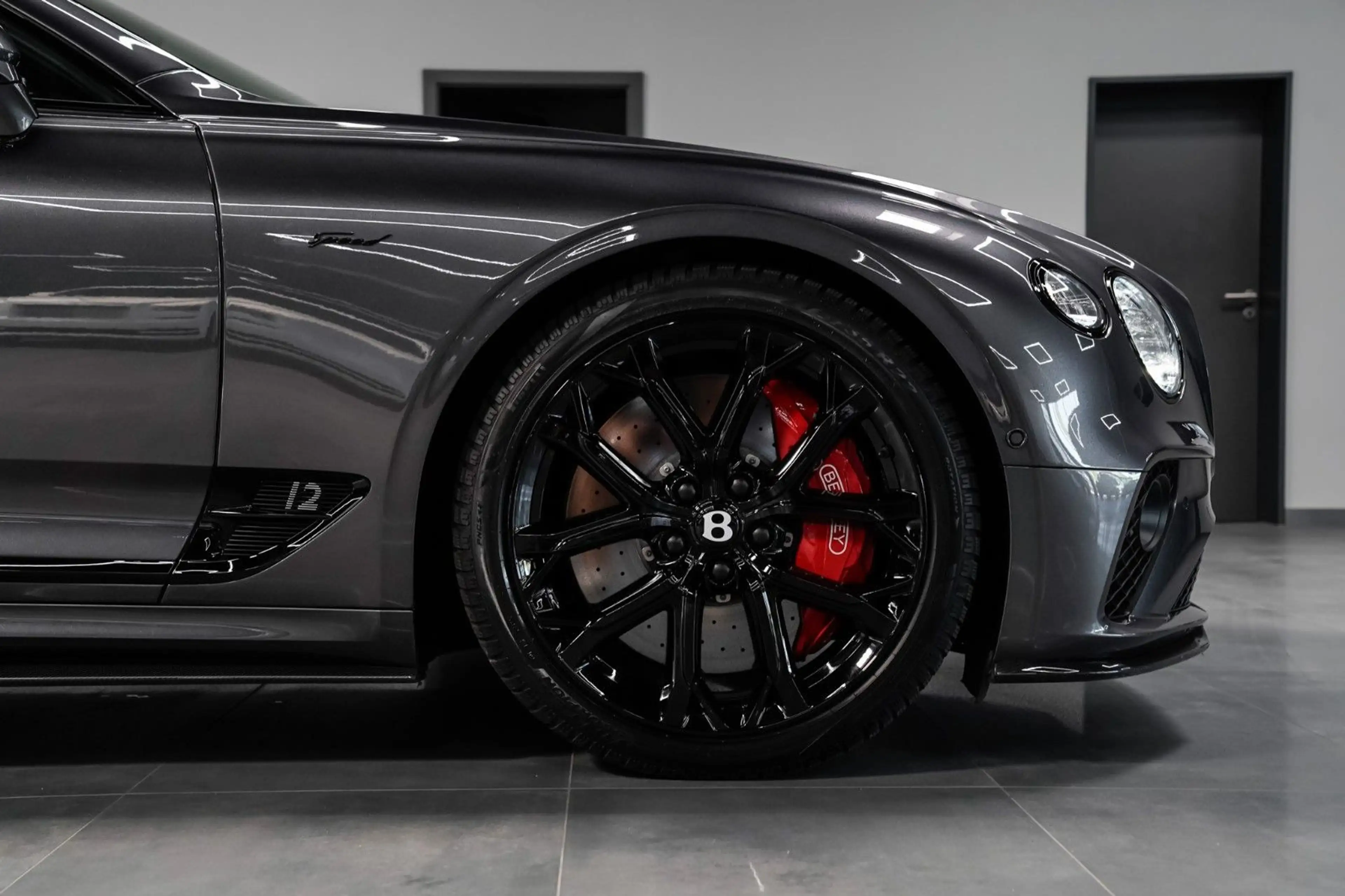 Bentley Continental GT Speed Ceramic-Black Line-Carbon — photo 6