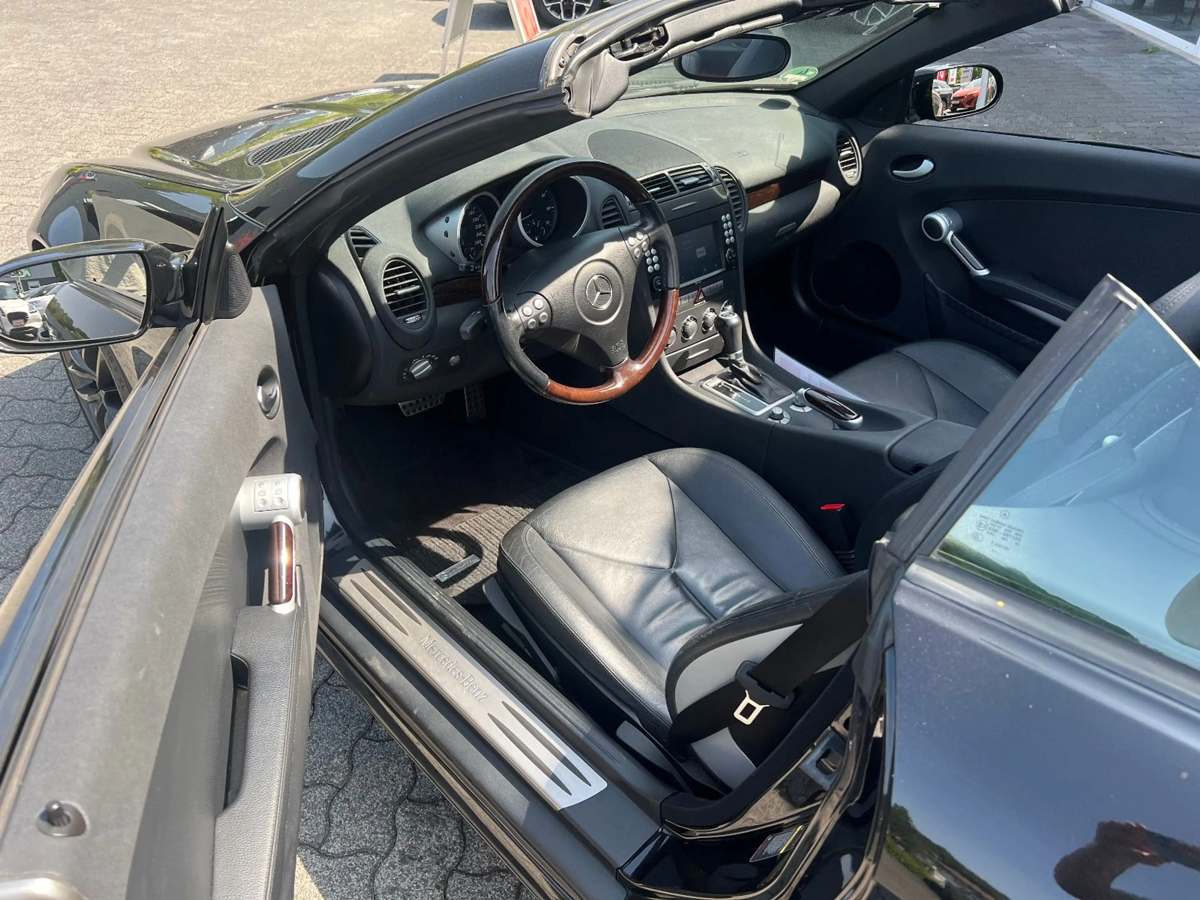 Mercedes-Benz SLK 350 Roadster LEDER XENON AUTOM V6 NAVI+SOUND — photo 9