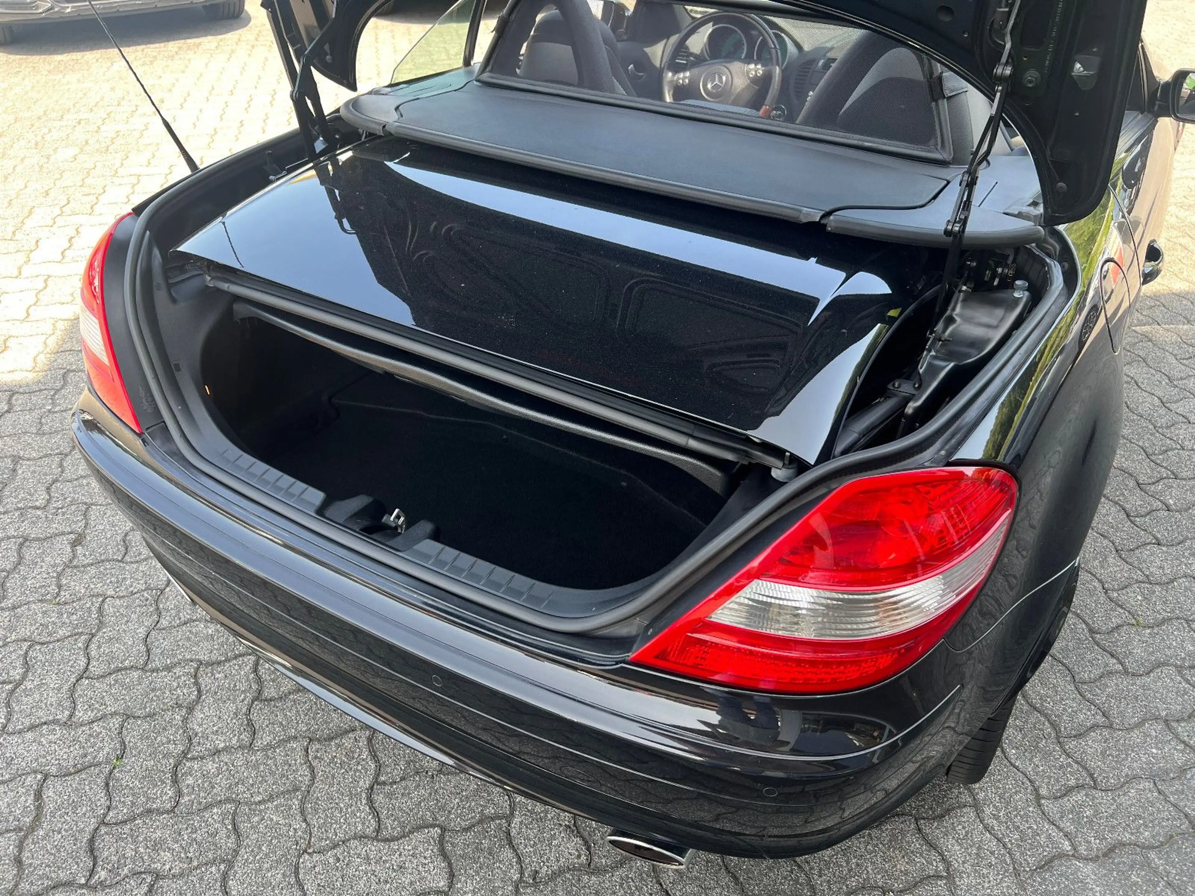 Mercedes-Benz SLK 350 Roadster LEDER XENON AUTOM V6 NAVI+SOUND — photo 7