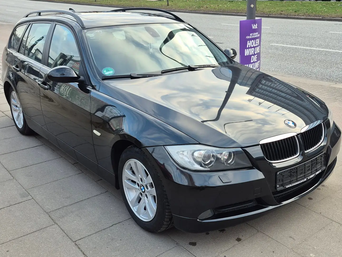 BMW 320 320d**Verkauf an Export** Zwart - 1