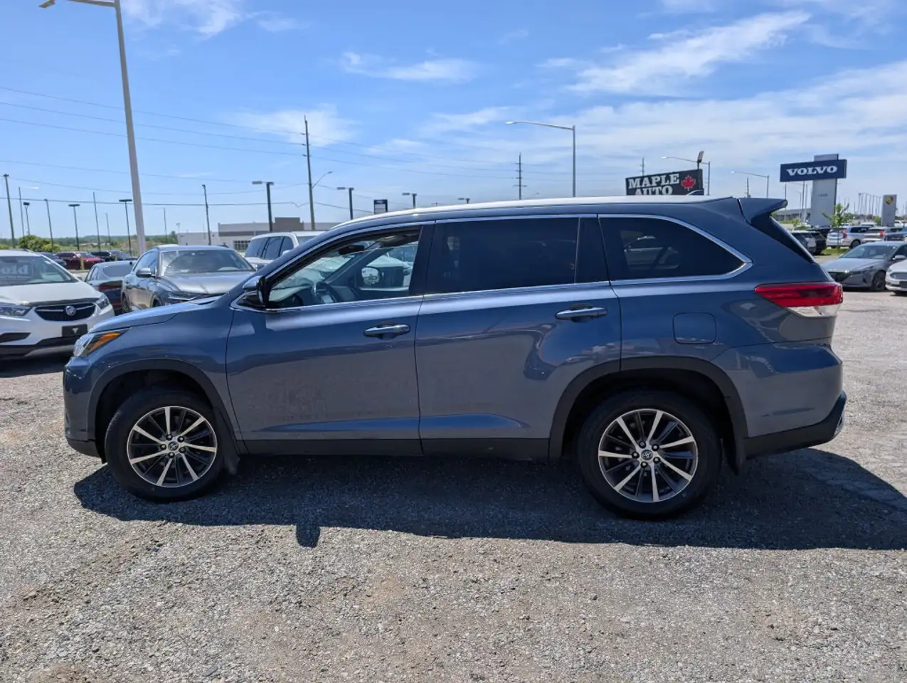 Toyota Highlander снимка Toyota Highlander