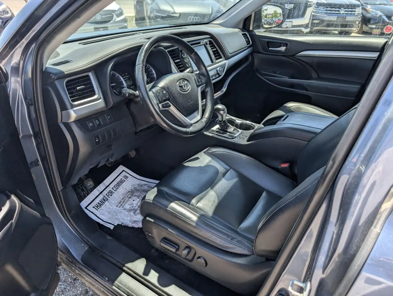 Toyota Highlander снимка Toyota Highlander