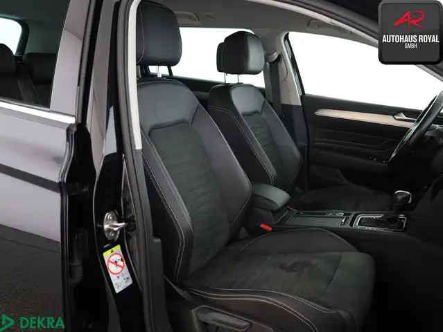 Volkswagen Passat view 12