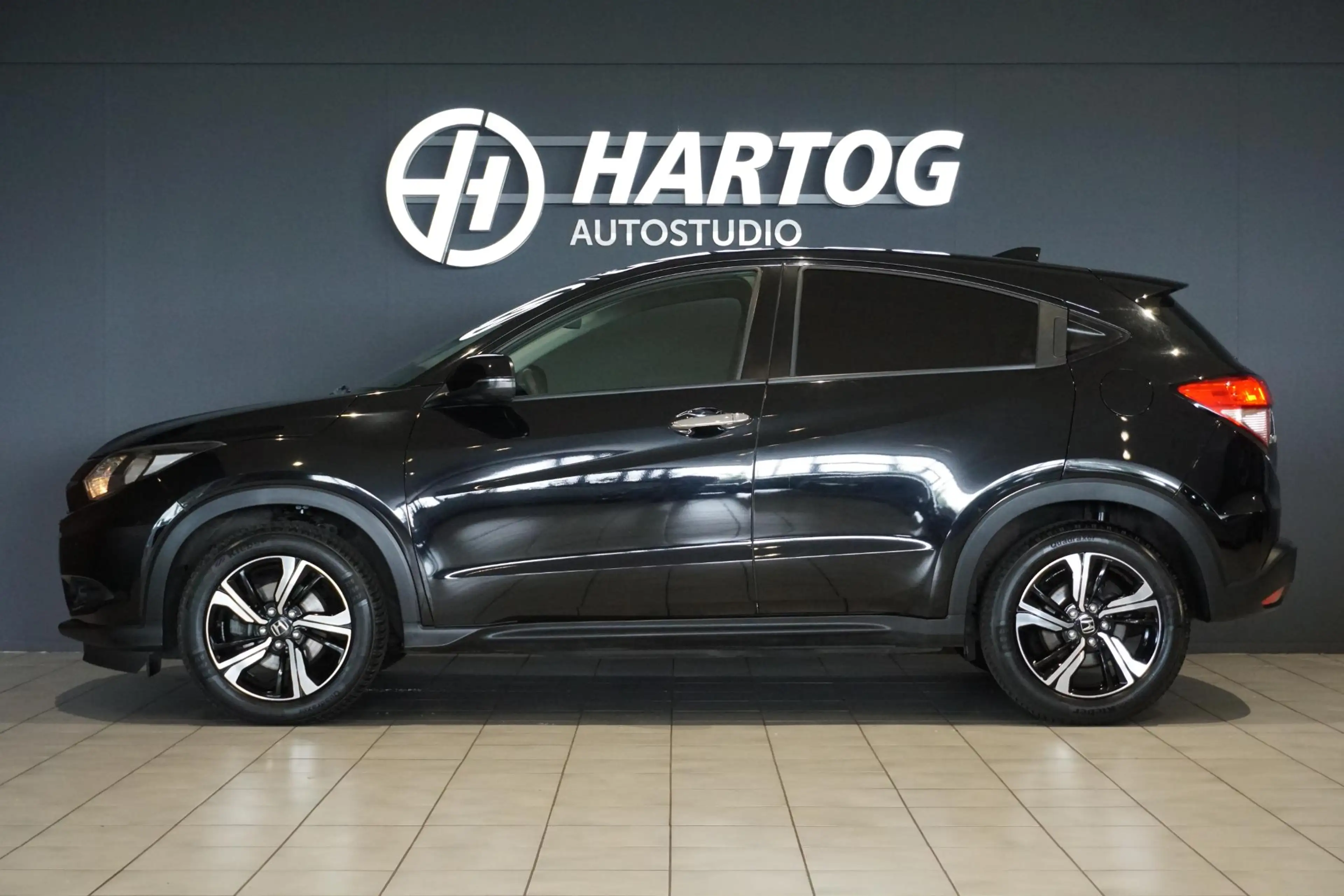 Honda HR-V 1.5 i-VTEC Executive + NAVI / DAB / SENSOREN / STO — photo 5