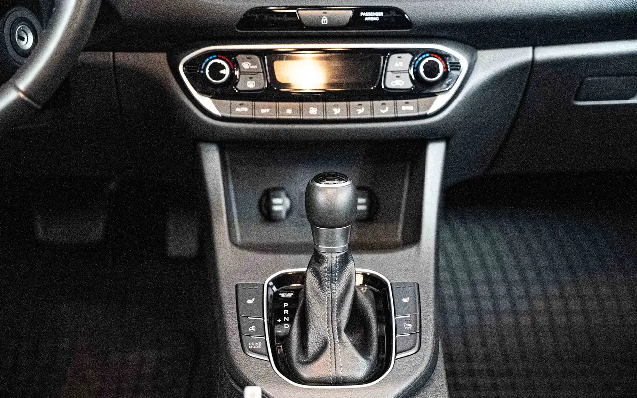 Hyundai i30 i30 1.0 T-GDi DCT Techno Incl. LED - Camera 17