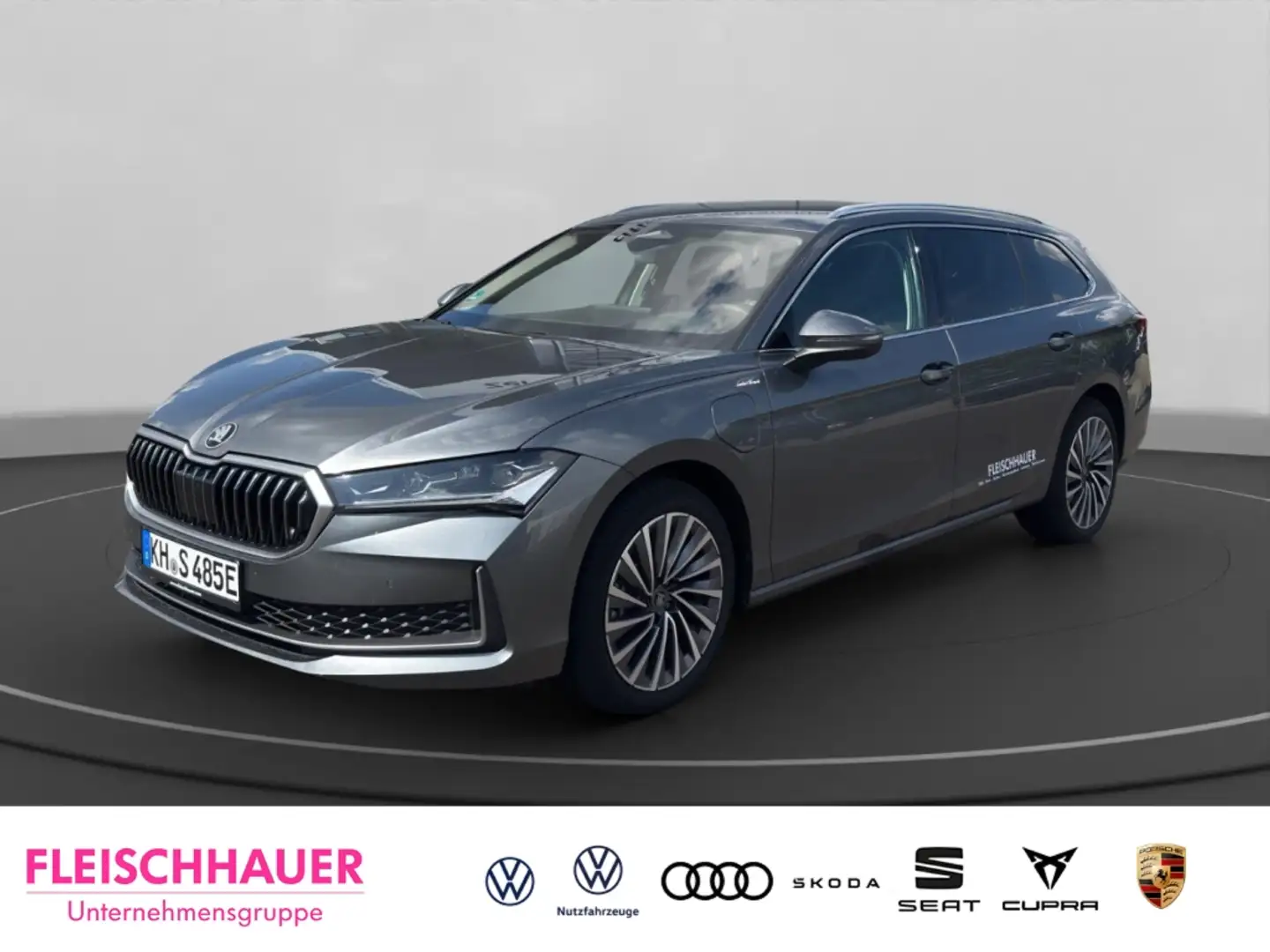 Skoda Superb Combi L&K 1,5 TSI iV 150 kW  DSG  AHK  NAVI  Head- Grau - 1