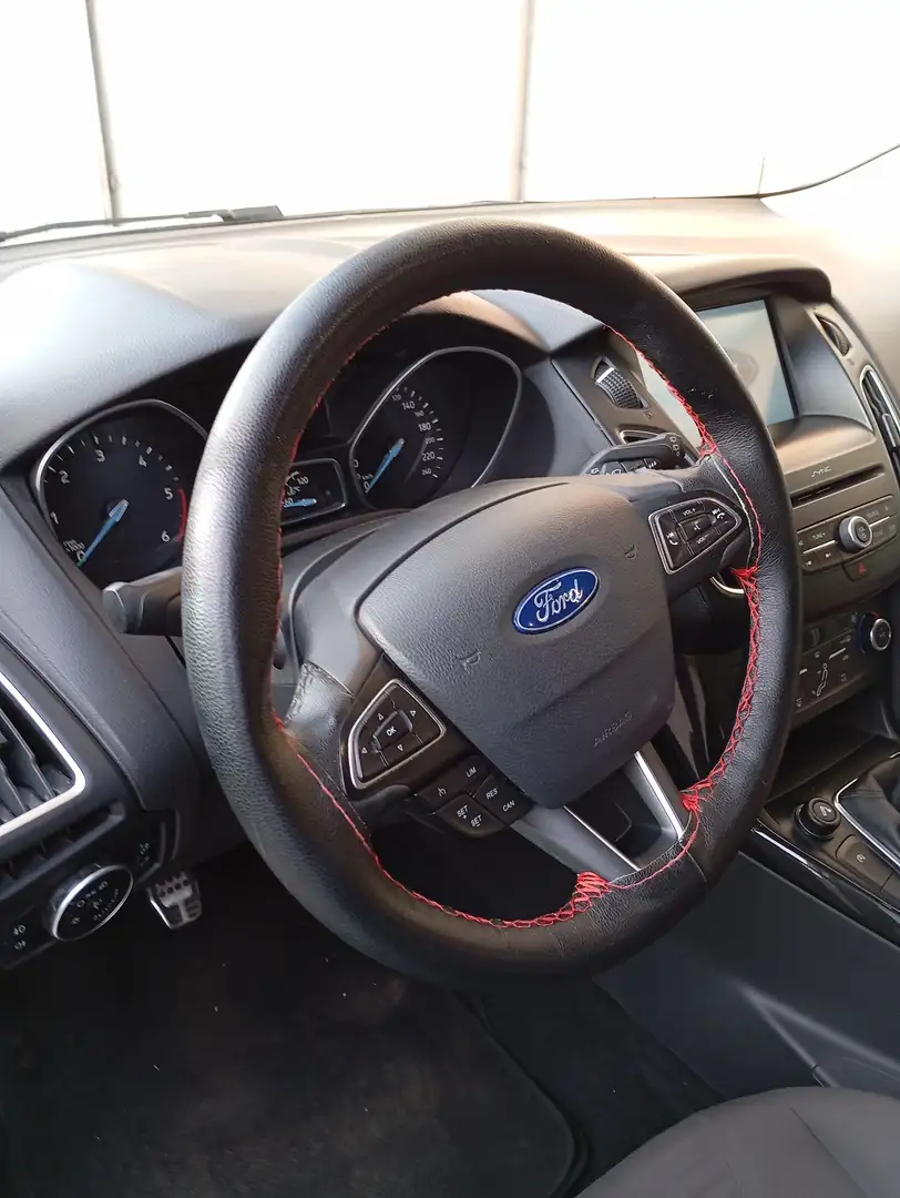 Ford Focus 5p 1.5 tdci ST-Line Business s&s 120cv - 1
