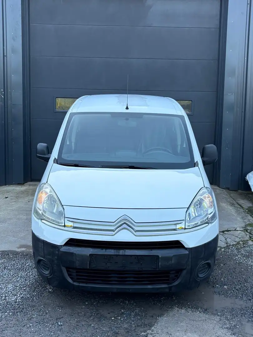 Citroen Berlingo 1.6 HDI Wit - 1