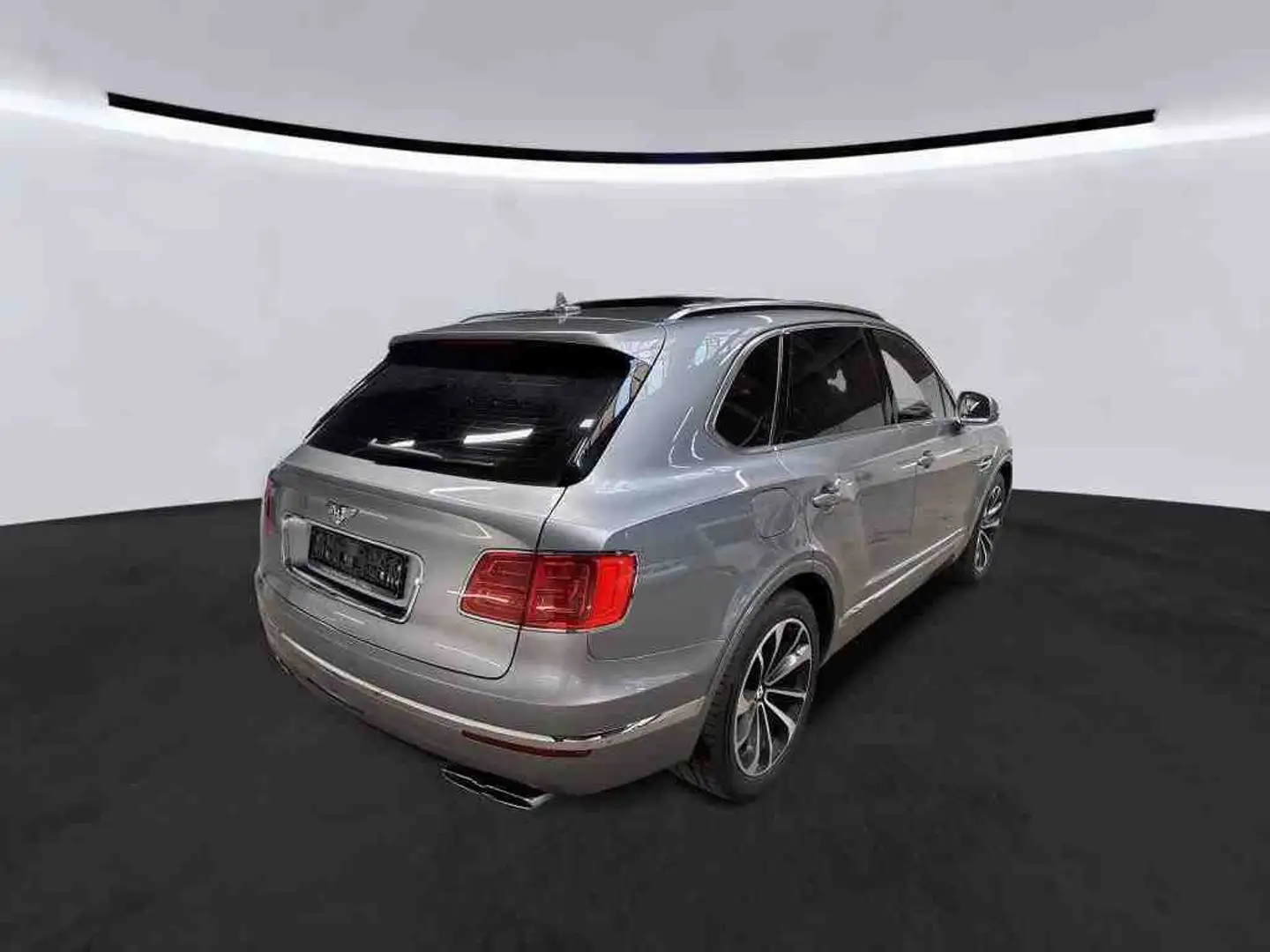 Bentley Bentayga 4.0 V8 Diesel 4WD *PANO*2xDVD*LED* Silber - 2
