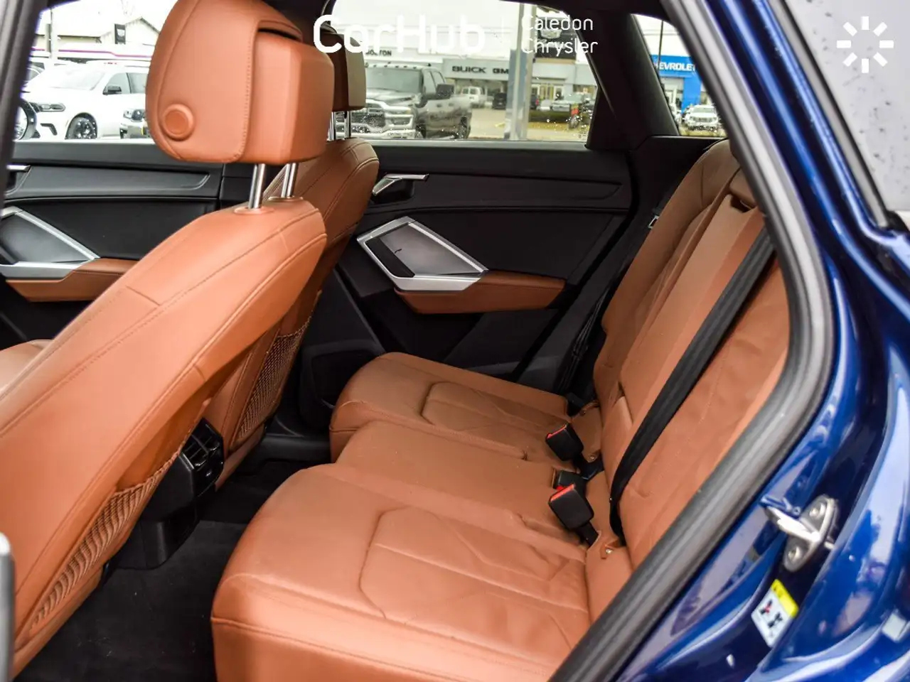 Audi Q3 снимка Audi Q3