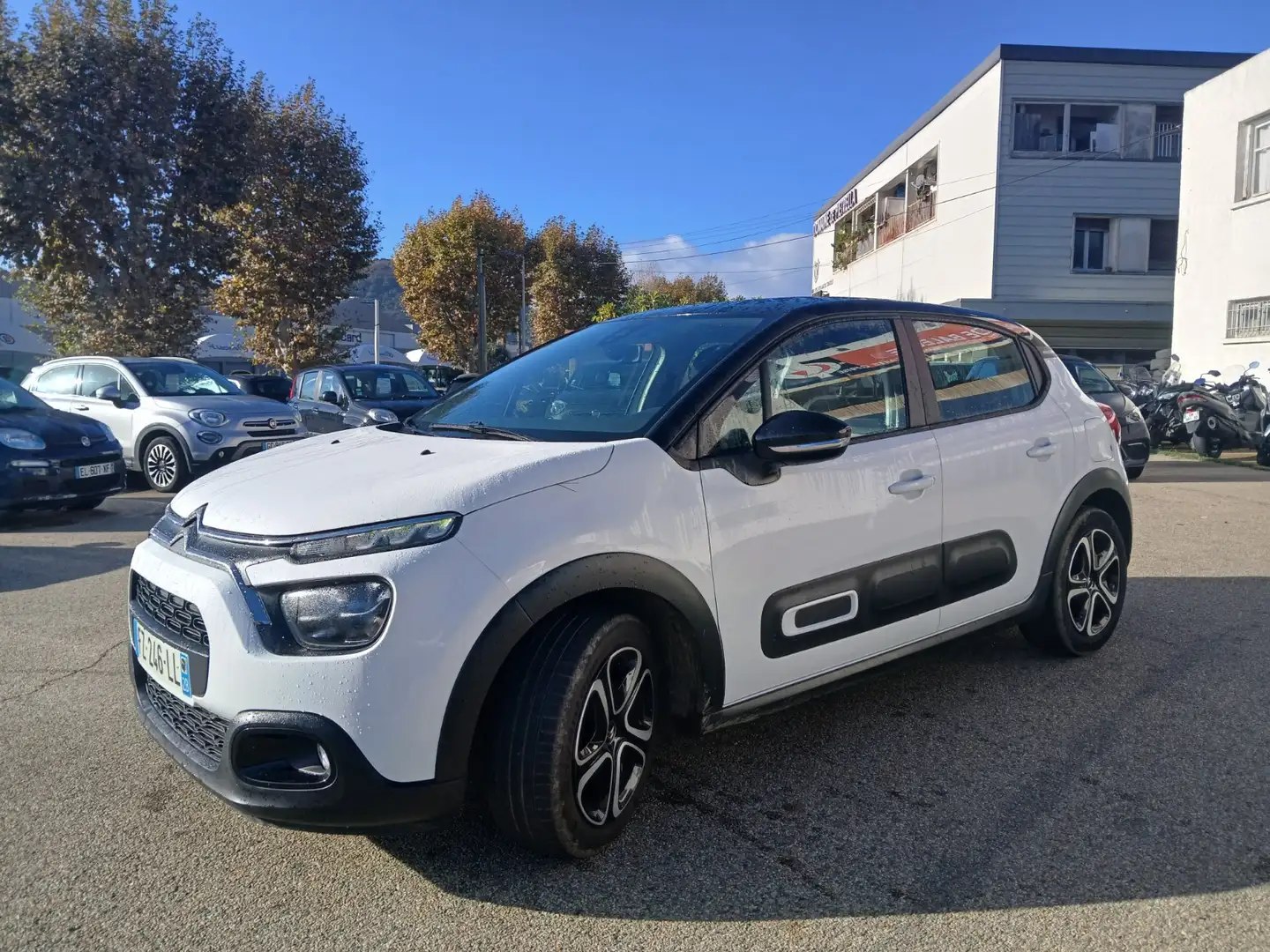 Citroen C3 Feel Weiß - 2