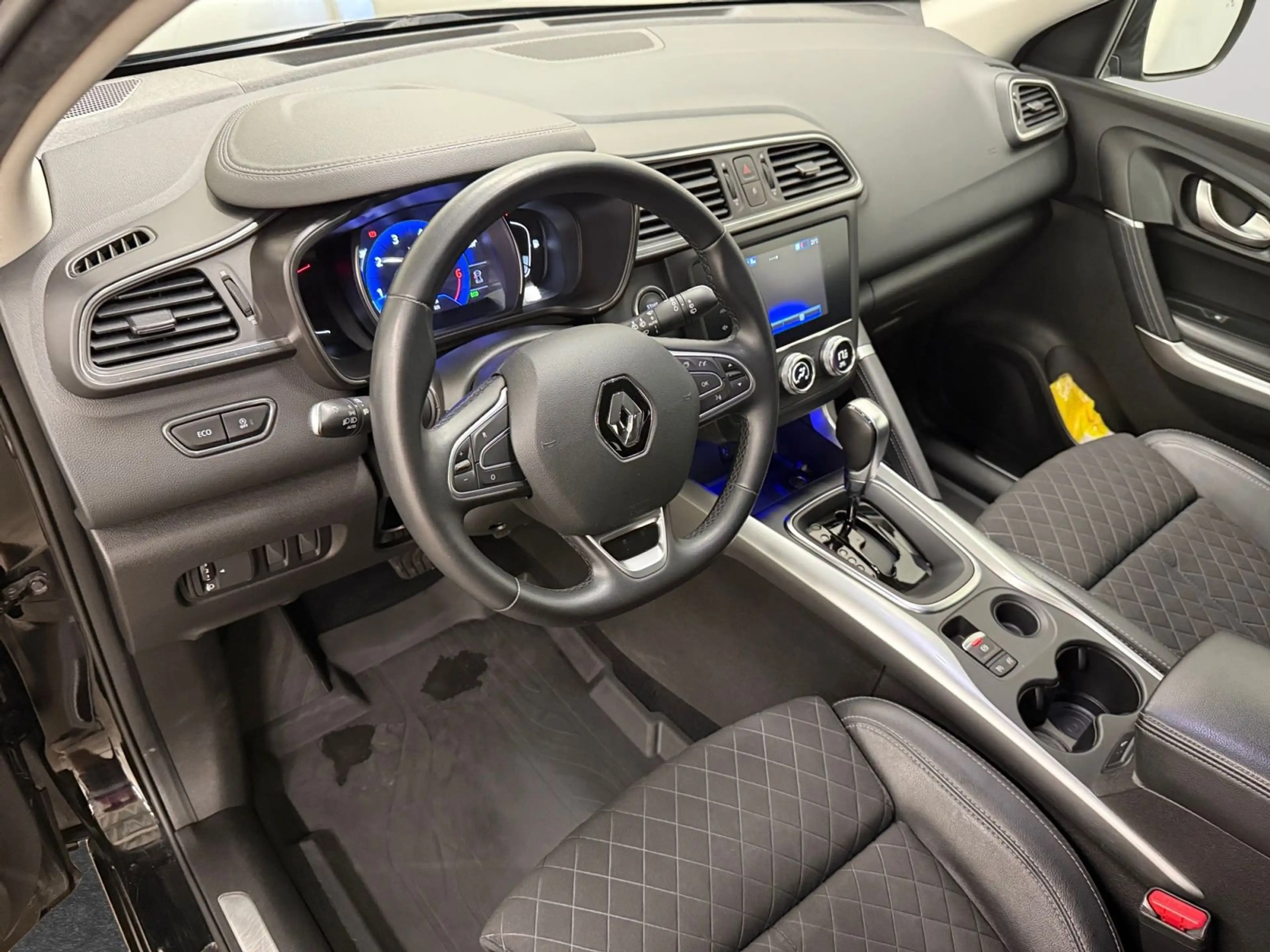Renault Kadjar 1.3TCe BLACK EDITION EDC — photo 6