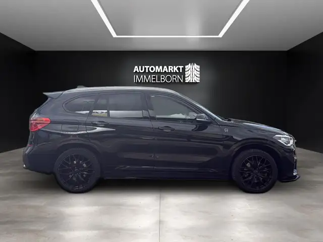 BMW X1 view 11