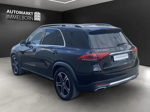 Mercedes-Benz GLE view 5