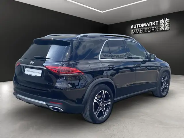 Mercedes-Benz GLE view 8