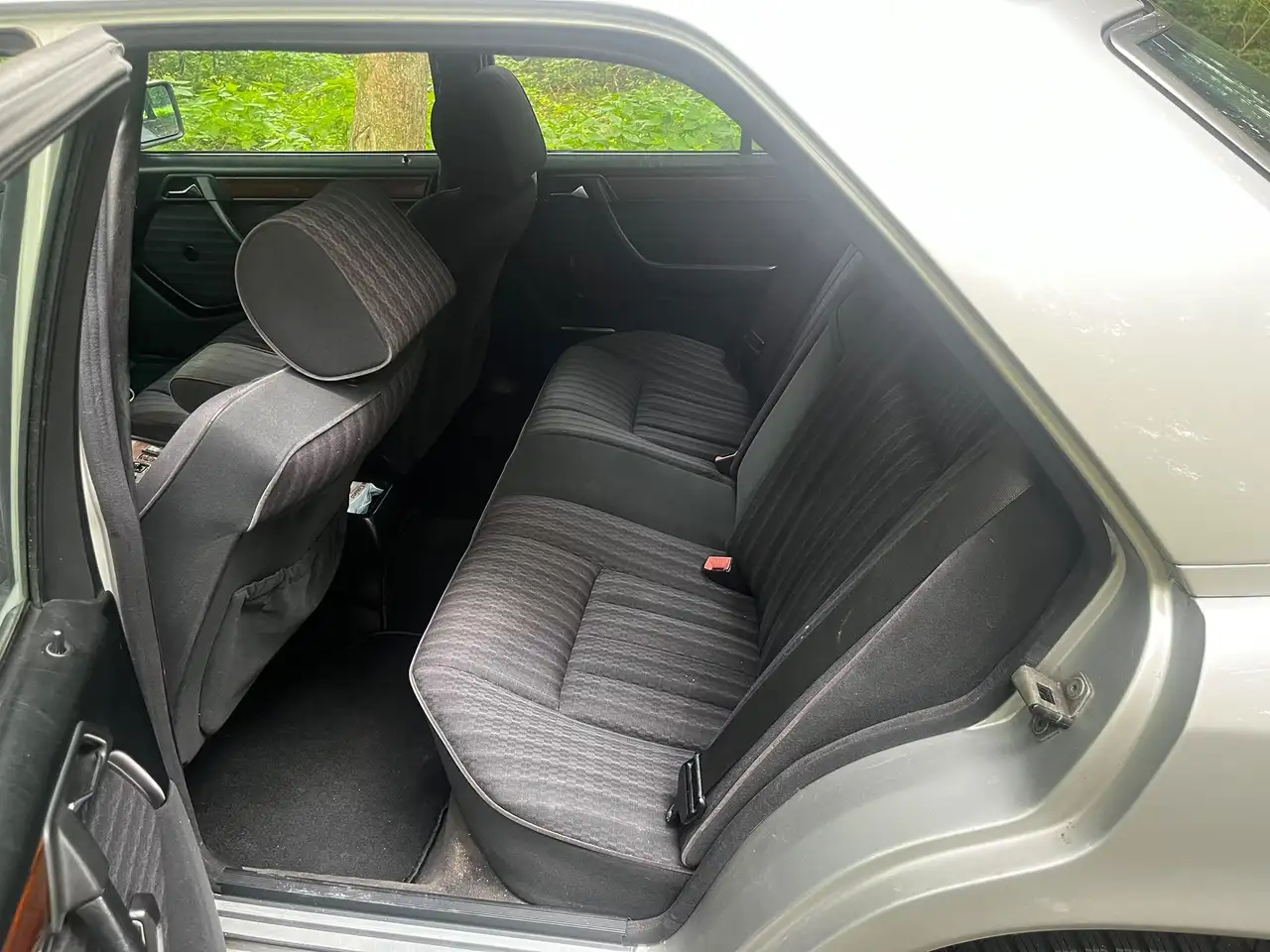 Mercedes-Benz E 300 D, foto 9