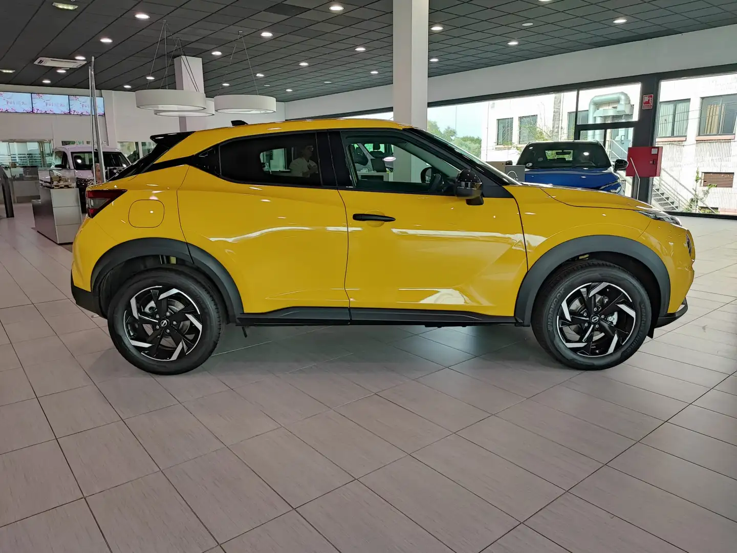 Nissan Juke Juke 1.0 DIG-T Acenta 4x2 84kW Acenta - 2