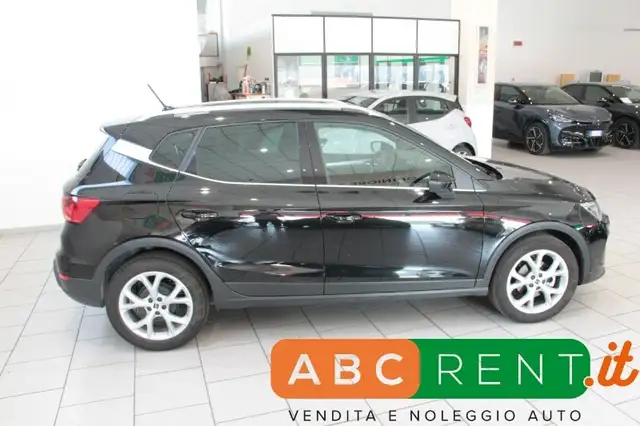 Seat Arona view 8