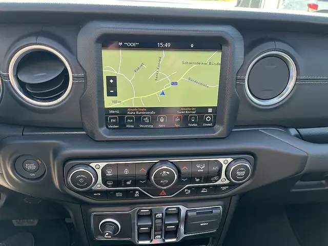 Jeep Wrangler Sahara 2.0 PHEV 380 PS AT 4xe Ansicht 5