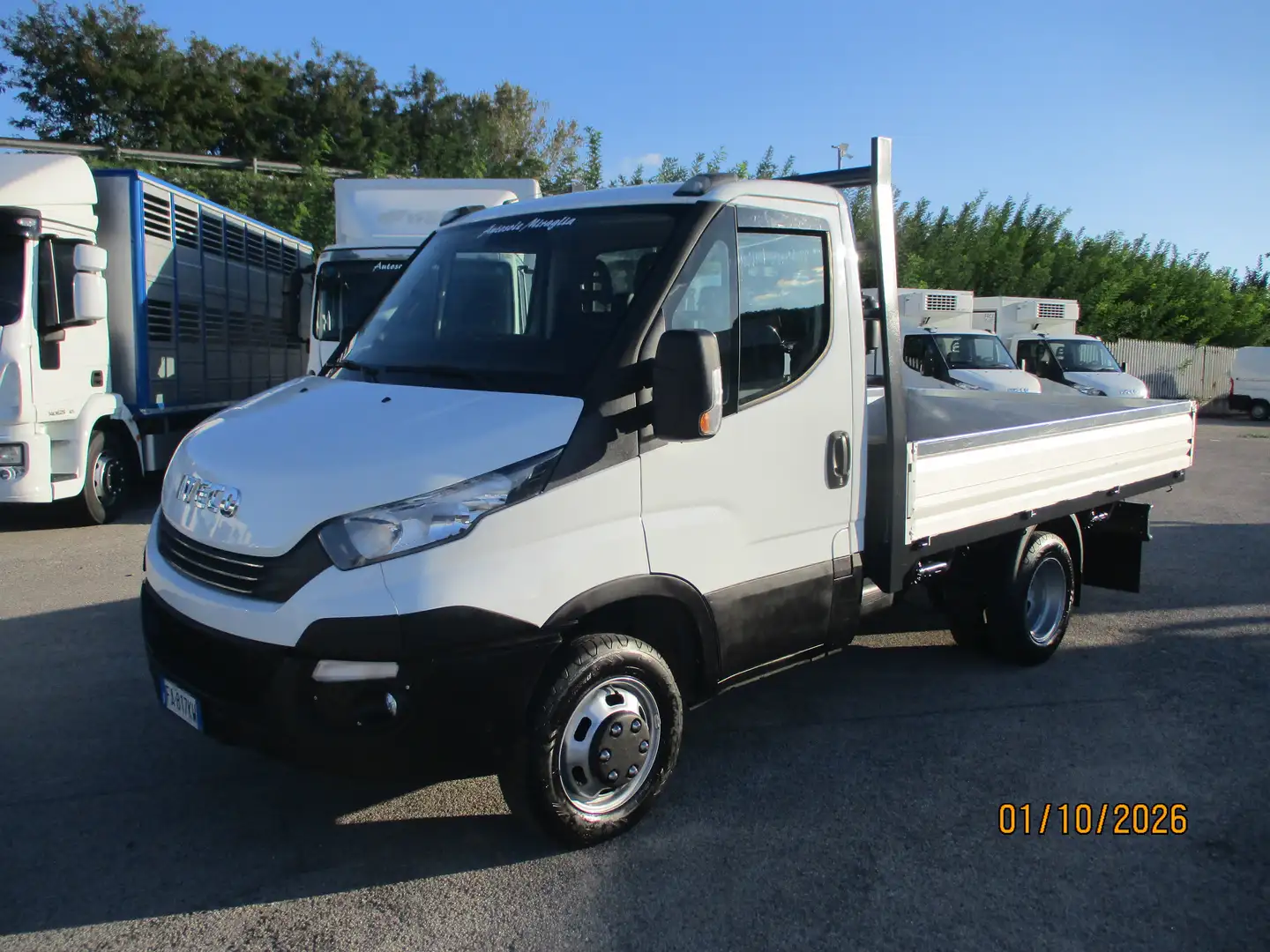Iveco Daily 35C13 2.3 130CV E5 CASSONE FISSO CORTO 3.20 METRI Blanc - 1