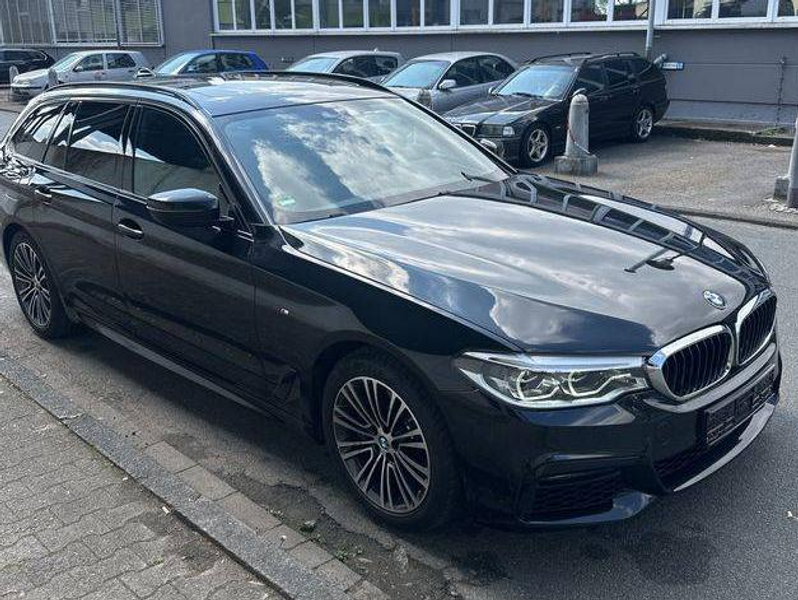 BMW 530 530i xDrive Touring Aut. Sport Line — photo 5