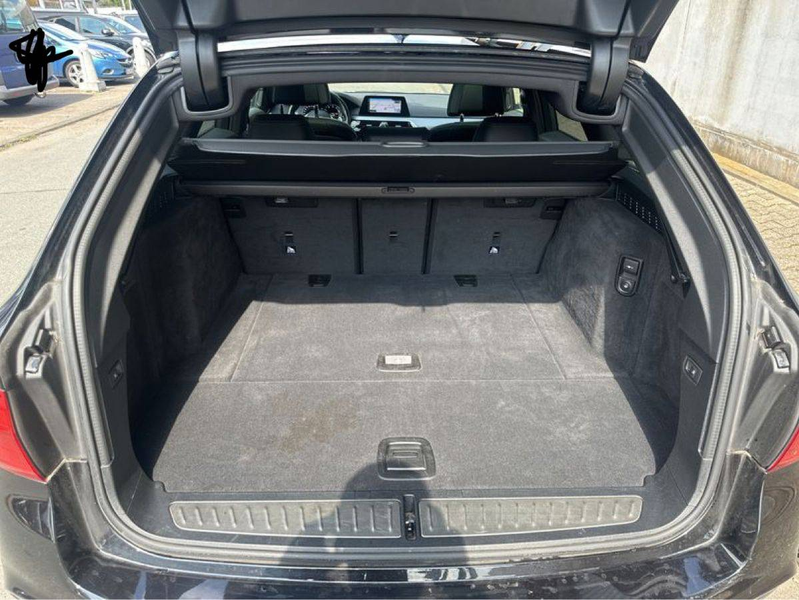 BMW 530 530i xDrive Touring Aut. Sport Line — photo 6