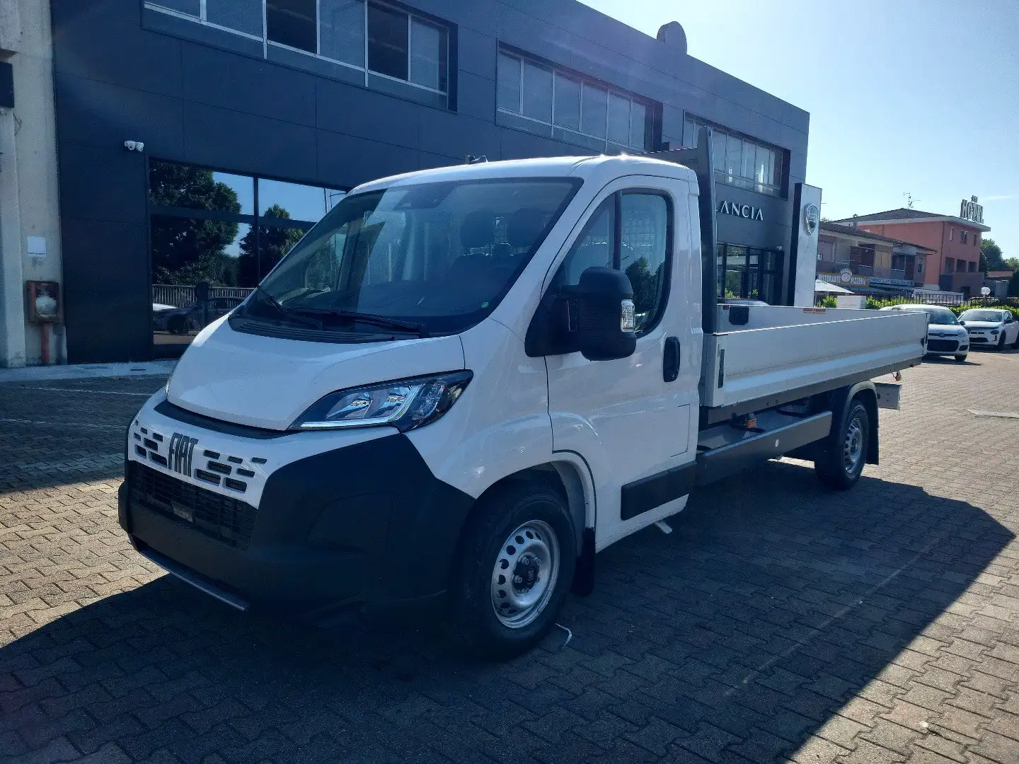 Fiat Ducato 35 2.2 Mjt 180CV XLH1  Cabinato Cassone Fi Bianco - 1